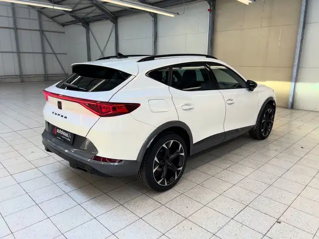 CUPRA Formentor view 5