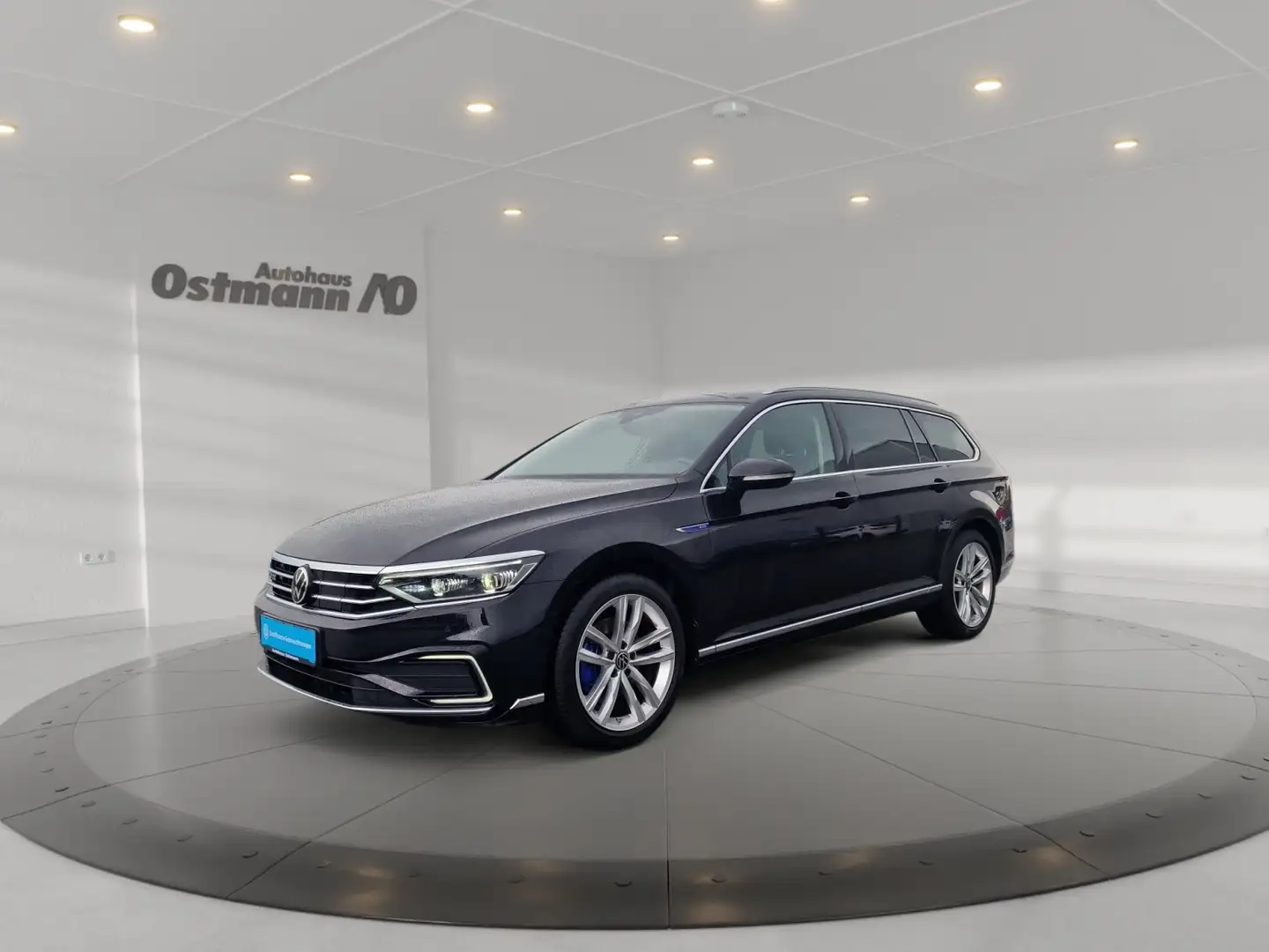 Volkswagen Passat Variant GTE 1.4 TSI R-Line AHK Massage 360 Nero - 1