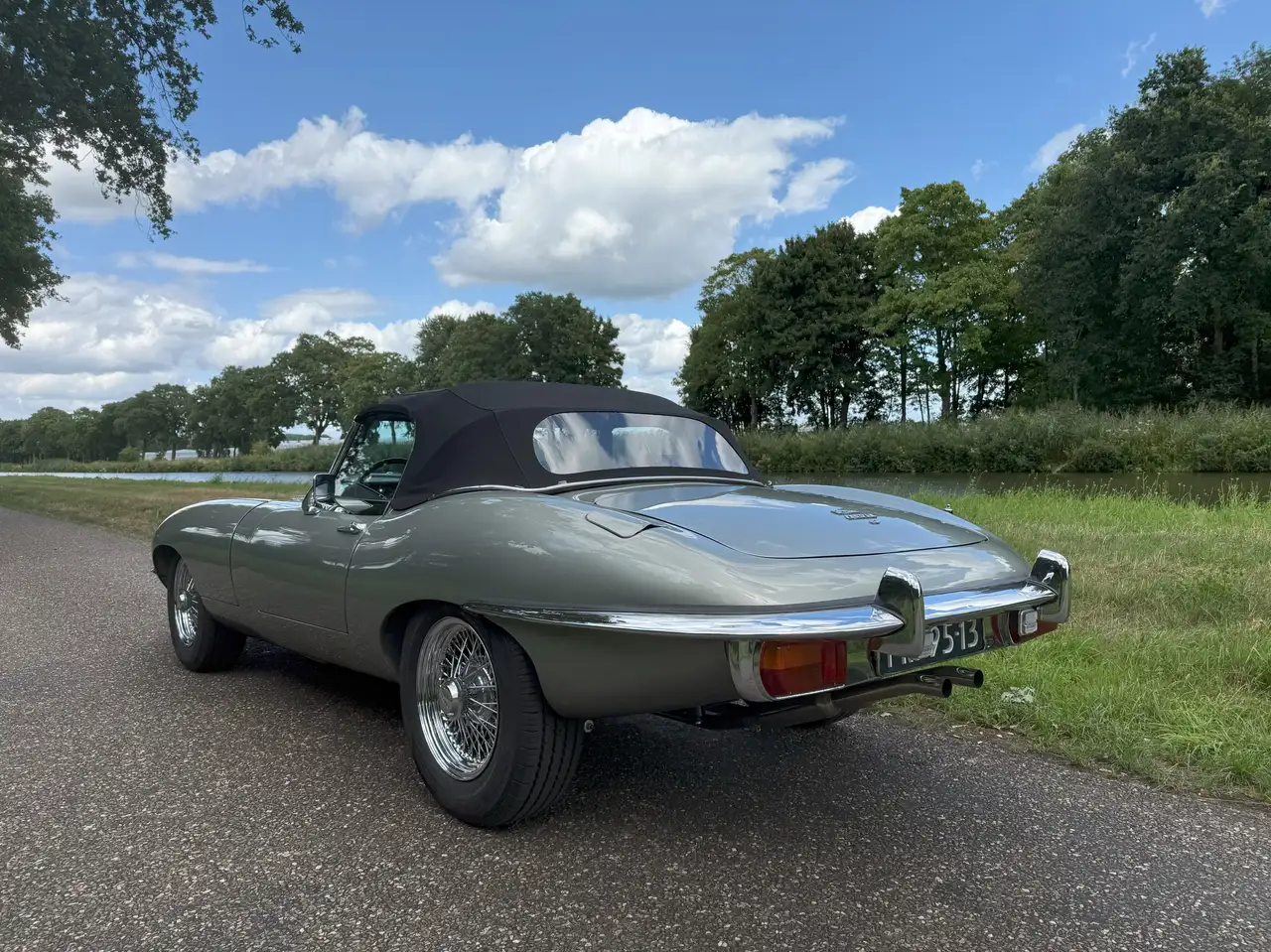 Jaguar E-Type series 2 4.2 cabriolet, foto 3