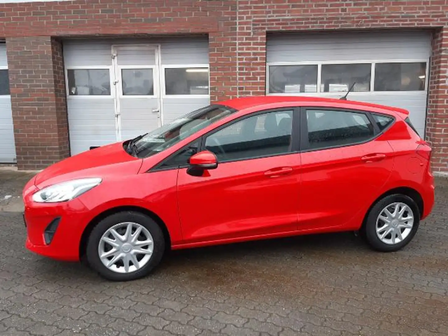 Ford Fiesta 5T Rood - 2