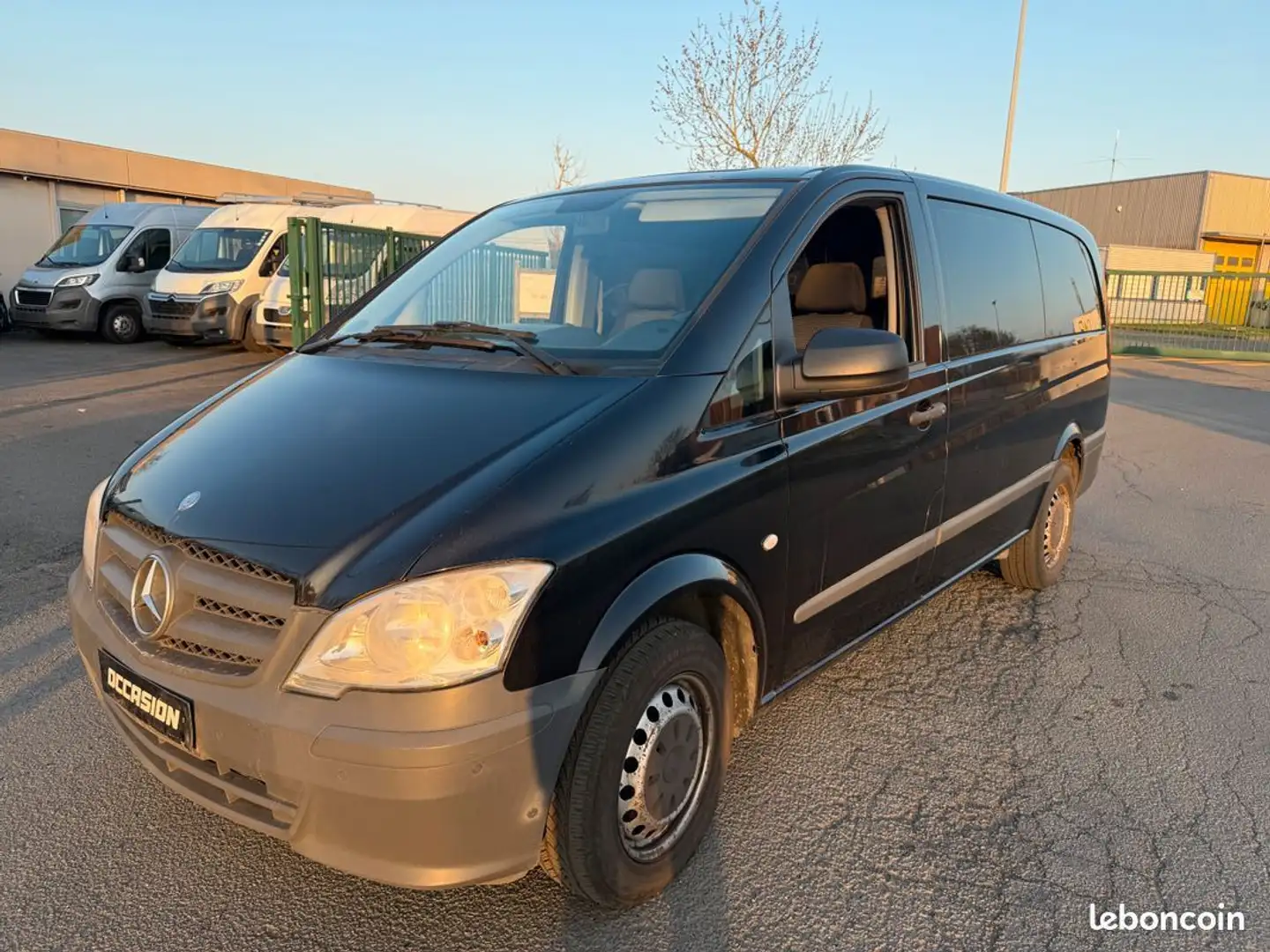 Mercedes-Benz Vito 111 CDI 115cv L2H1 Rallongè 5places Clim 170000Km Fekete - 1