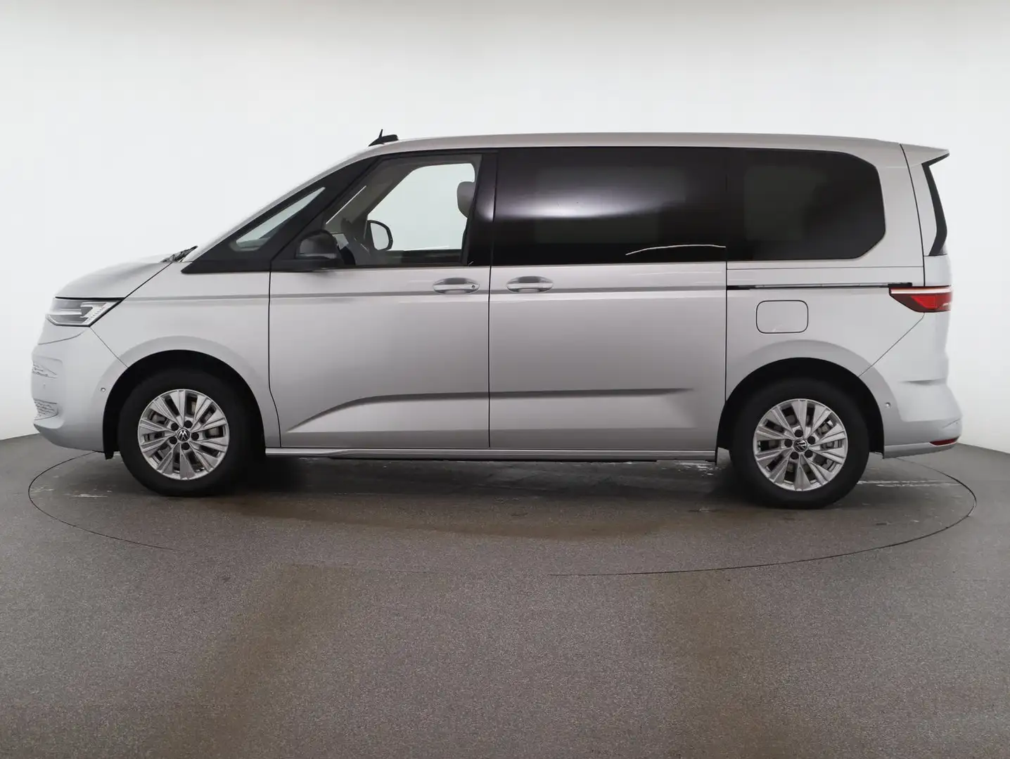 Volkswagen T7 Multivan VW T7 Multivan Life eHybrid 180 kW 4MOTION Silber - 2