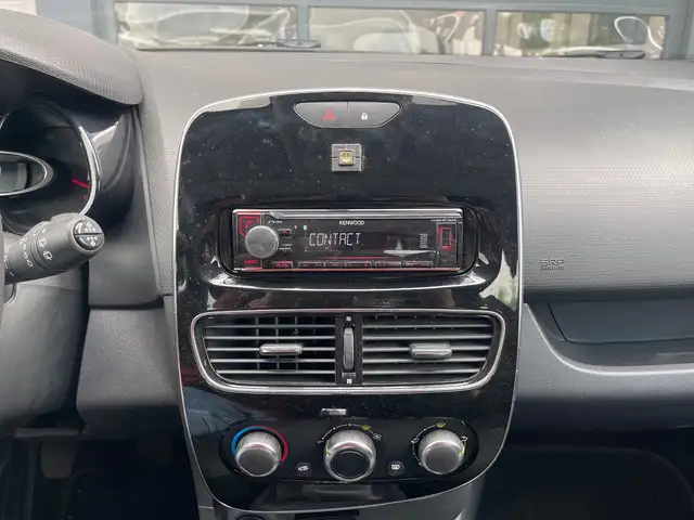 Renault Clio view 20