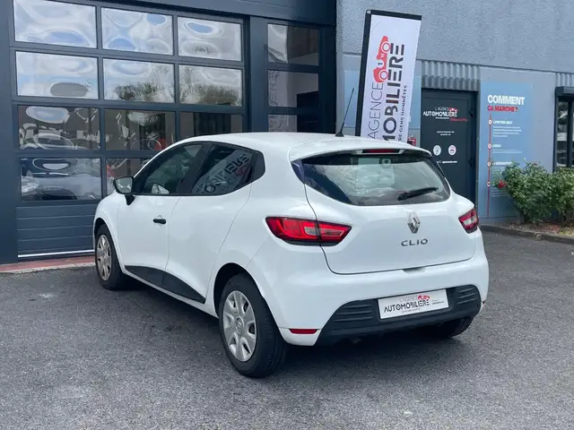 Renault Clio view 5