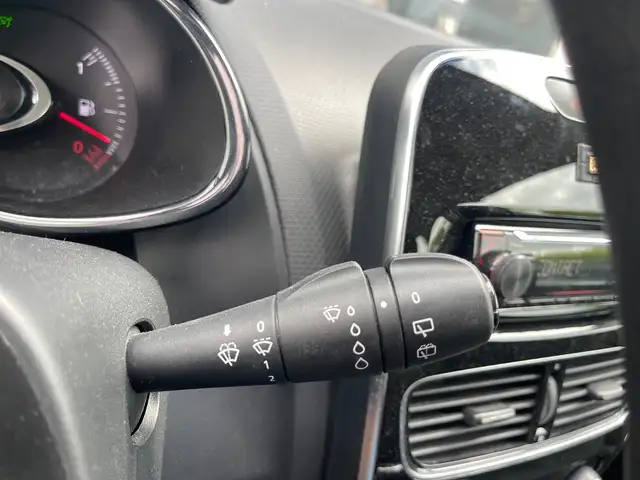 Renault Clio view 17