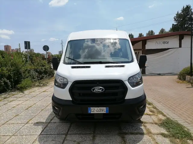 Ford Transit view 5