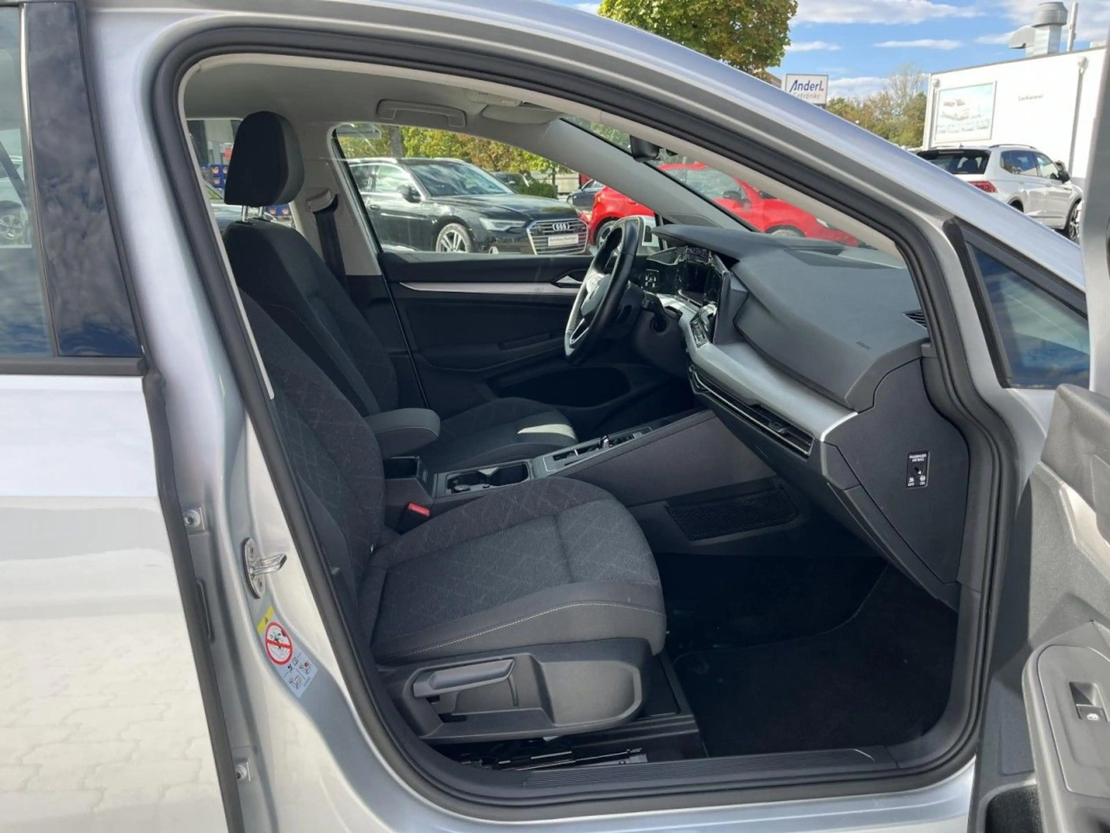 Volkswagen Golf Variant Golf VIII Variant 1.5 eTSI Life DSG (LEDPlus+NAV — photo 22