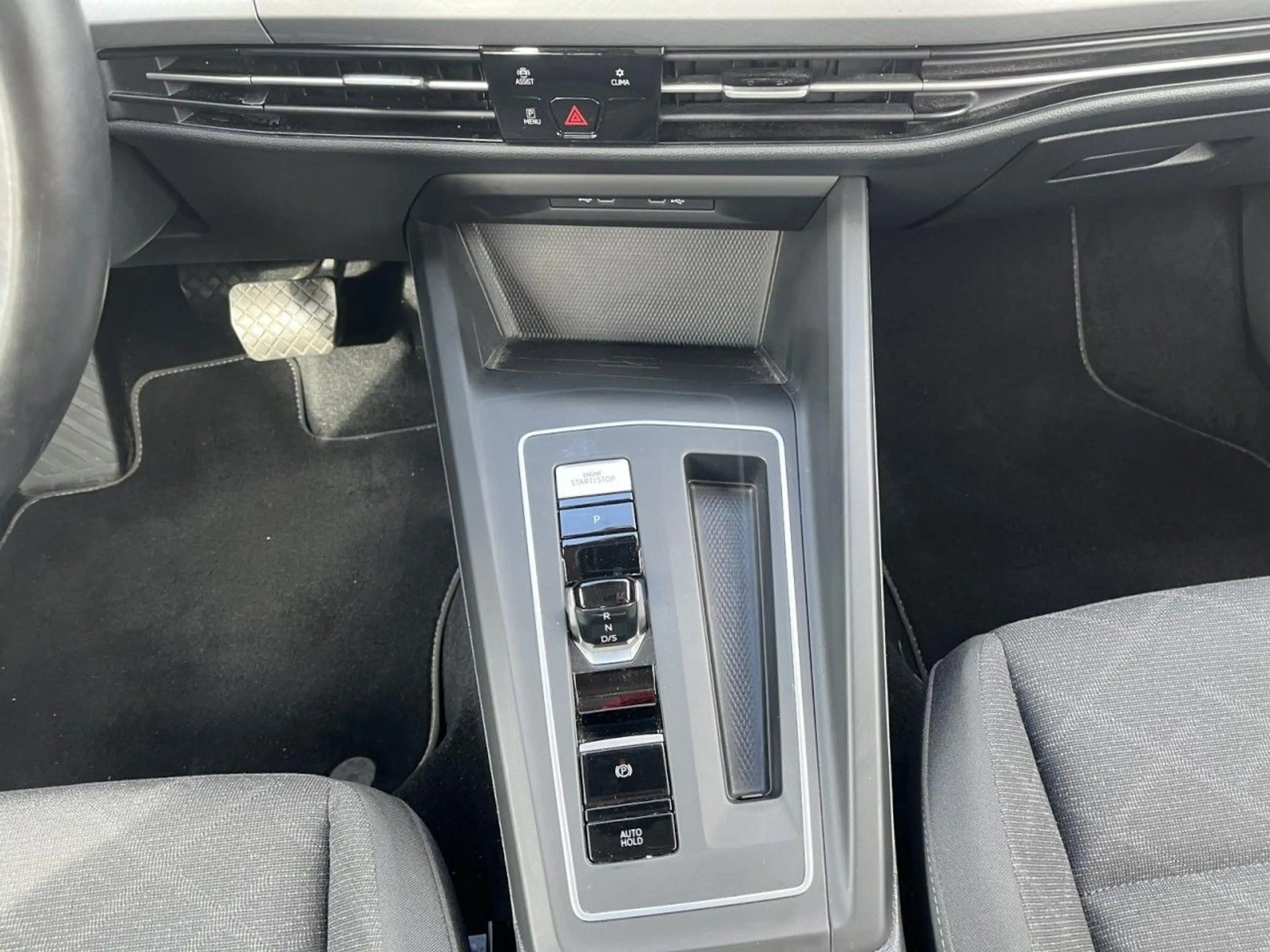 Volkswagen Golf Variant Golf VIII Variant 1.5 eTSI Life DSG (LEDPlus+NAV — photo 20