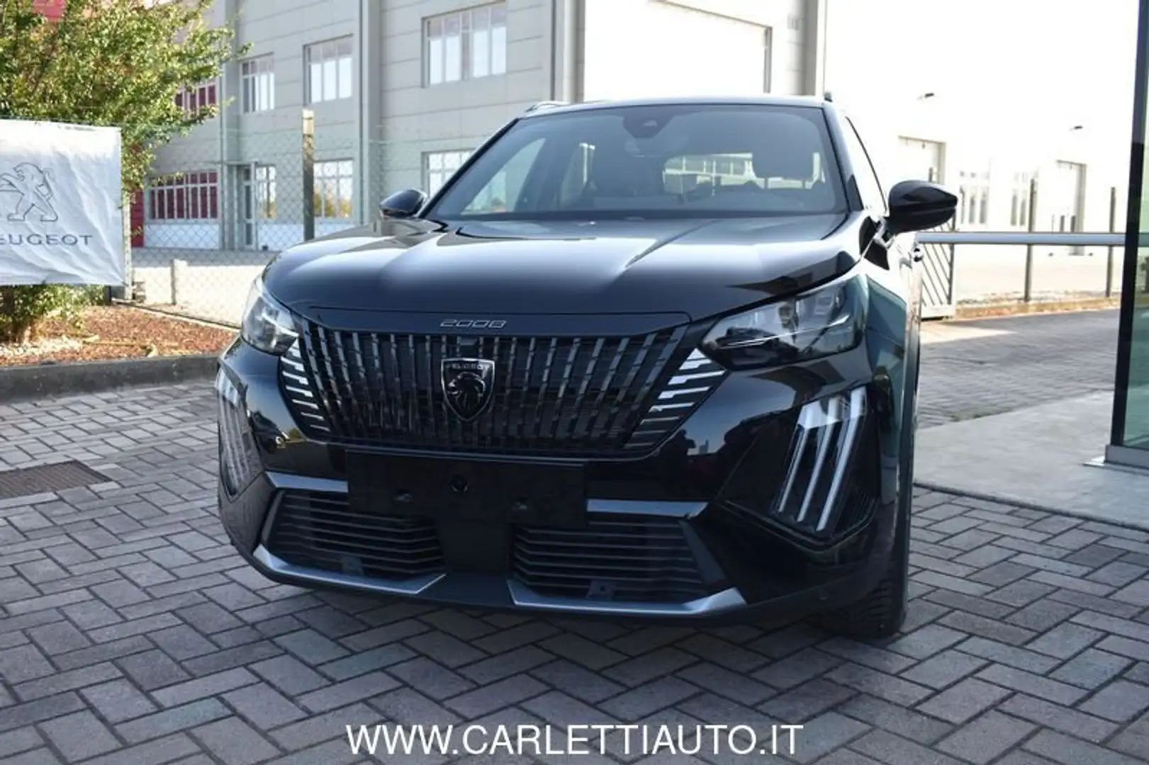 Peugeot 2008 2008 PureTech 100 S&S Allure Schwarz - 2