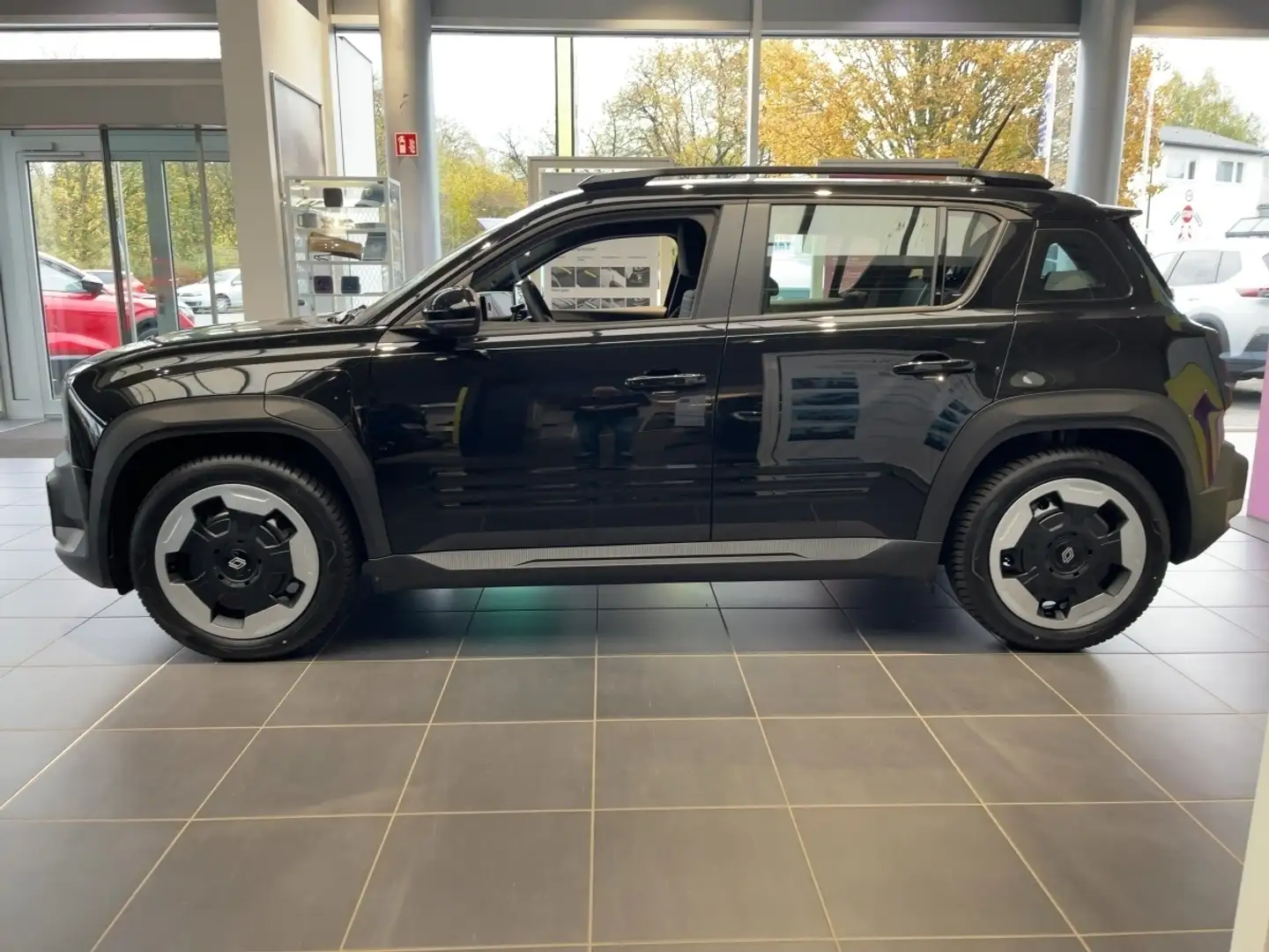 Renault R 4 E-Tech Evolution 120 Urban Range GJR/SHZ Schwarz - 2