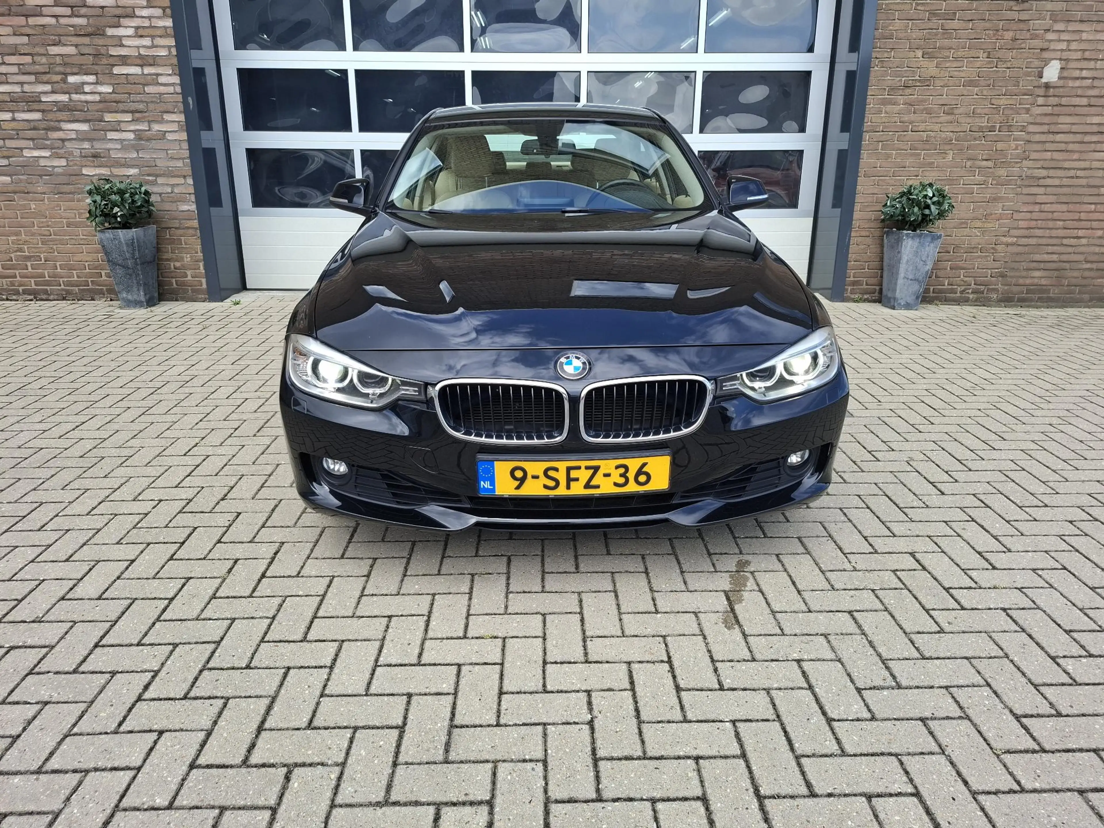 BMW 328 3-serie 328i High Executive — photo 27