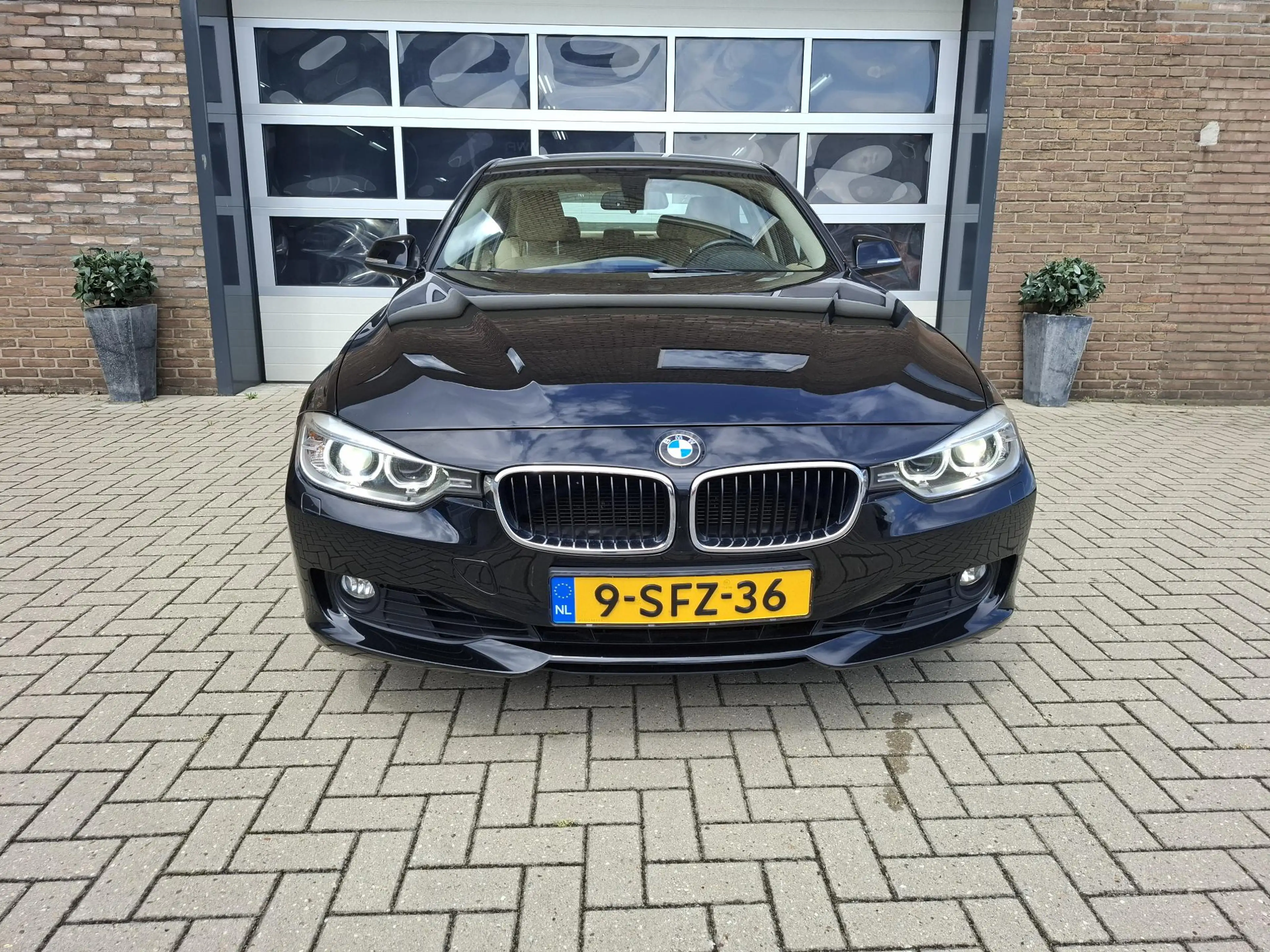 BMW 328 3-serie 328i High Executive — photo 9