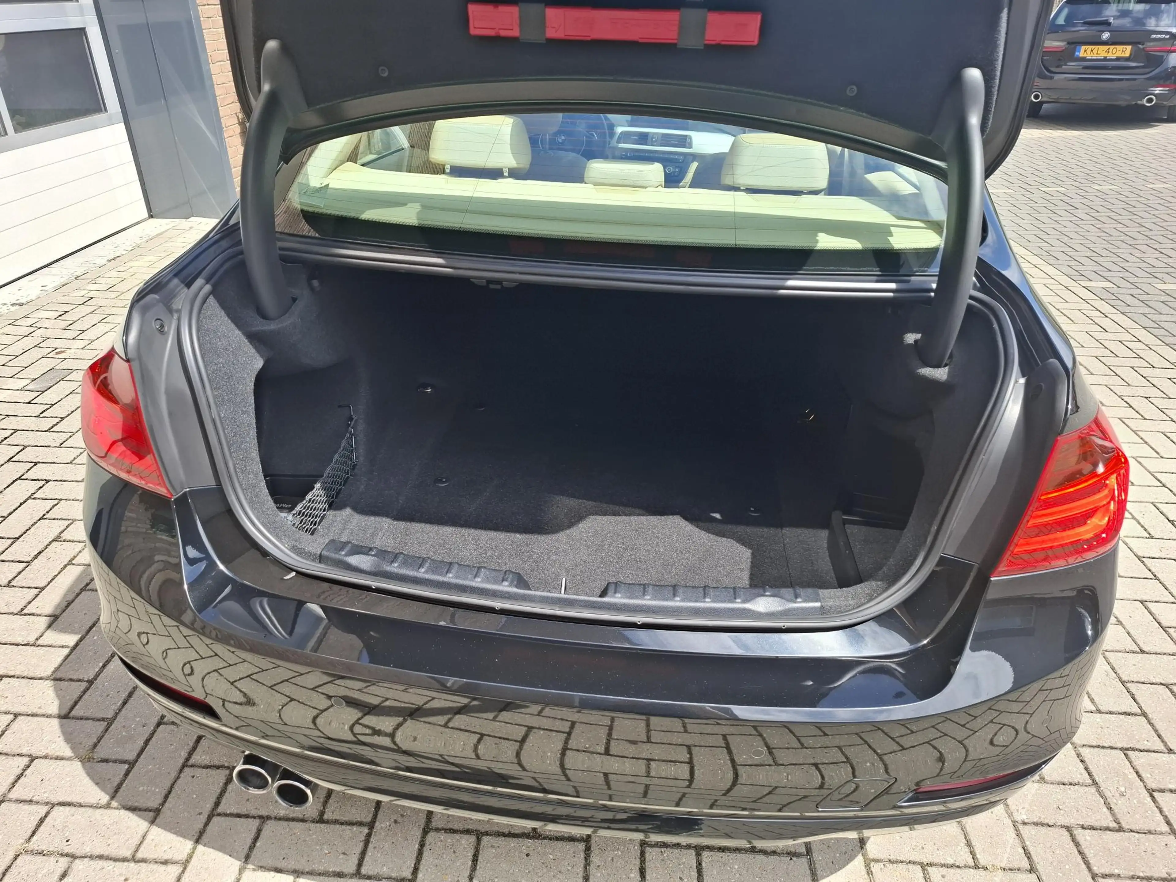 BMW 328 3-serie 328i High Executive — photo 10