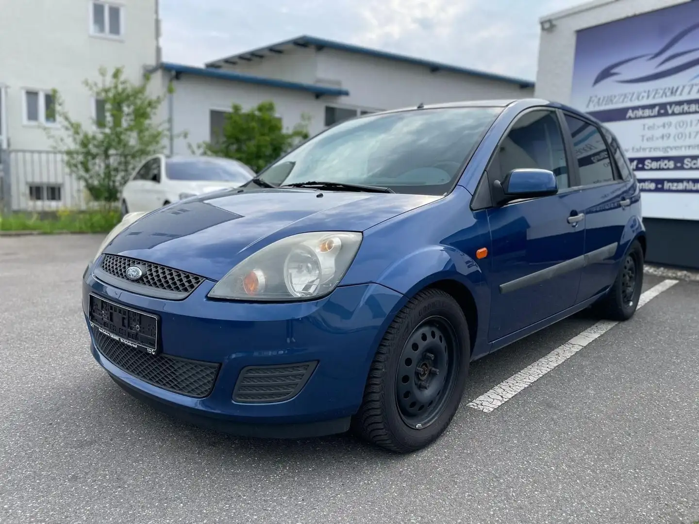 Ford Fiesta Fun X Klima Hu 01/27 Bleu - 2