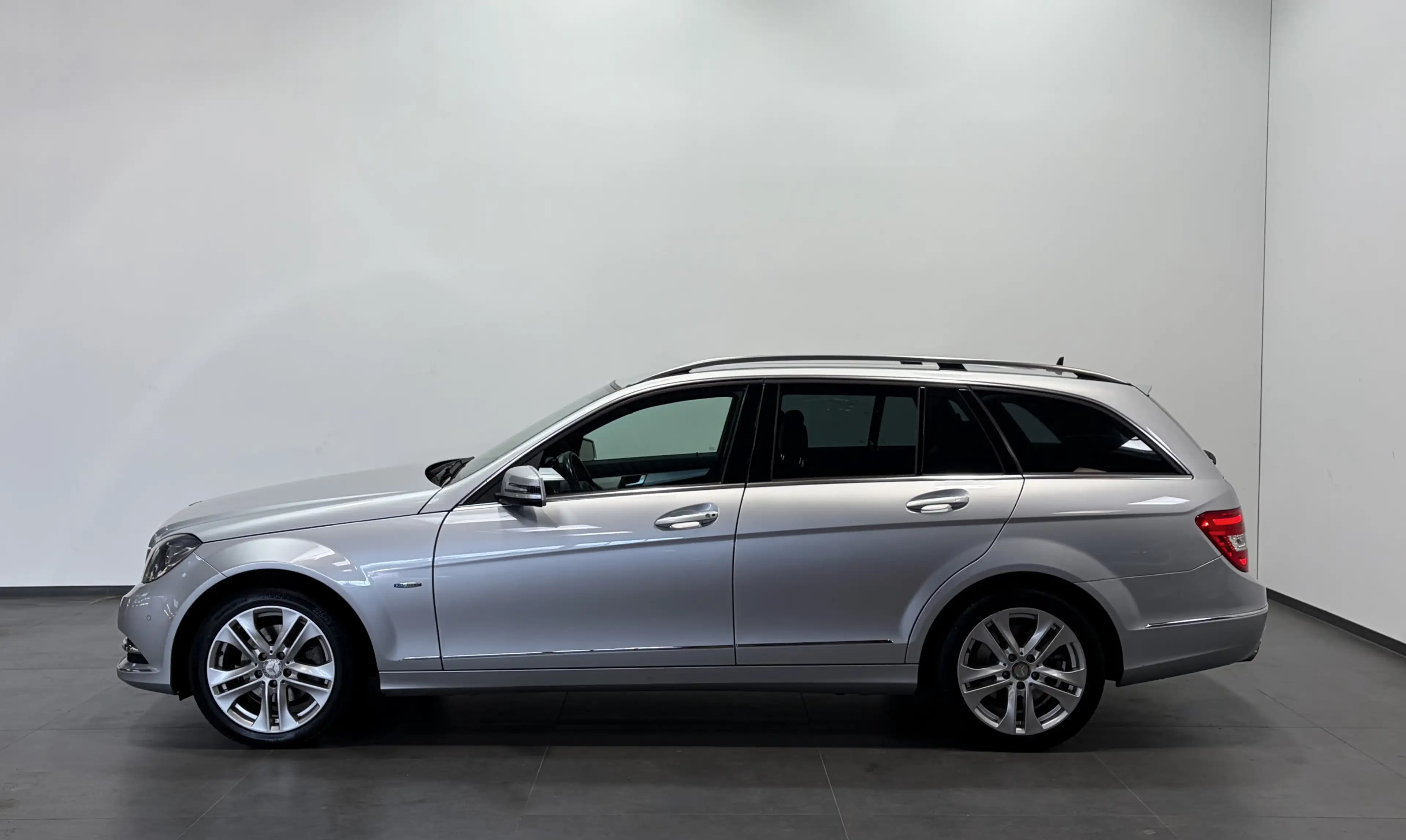 Mercedes-Benz C 250 CGI T BE Avantgarde 7GTr *2.H *Navi *MwSt. — photo 3