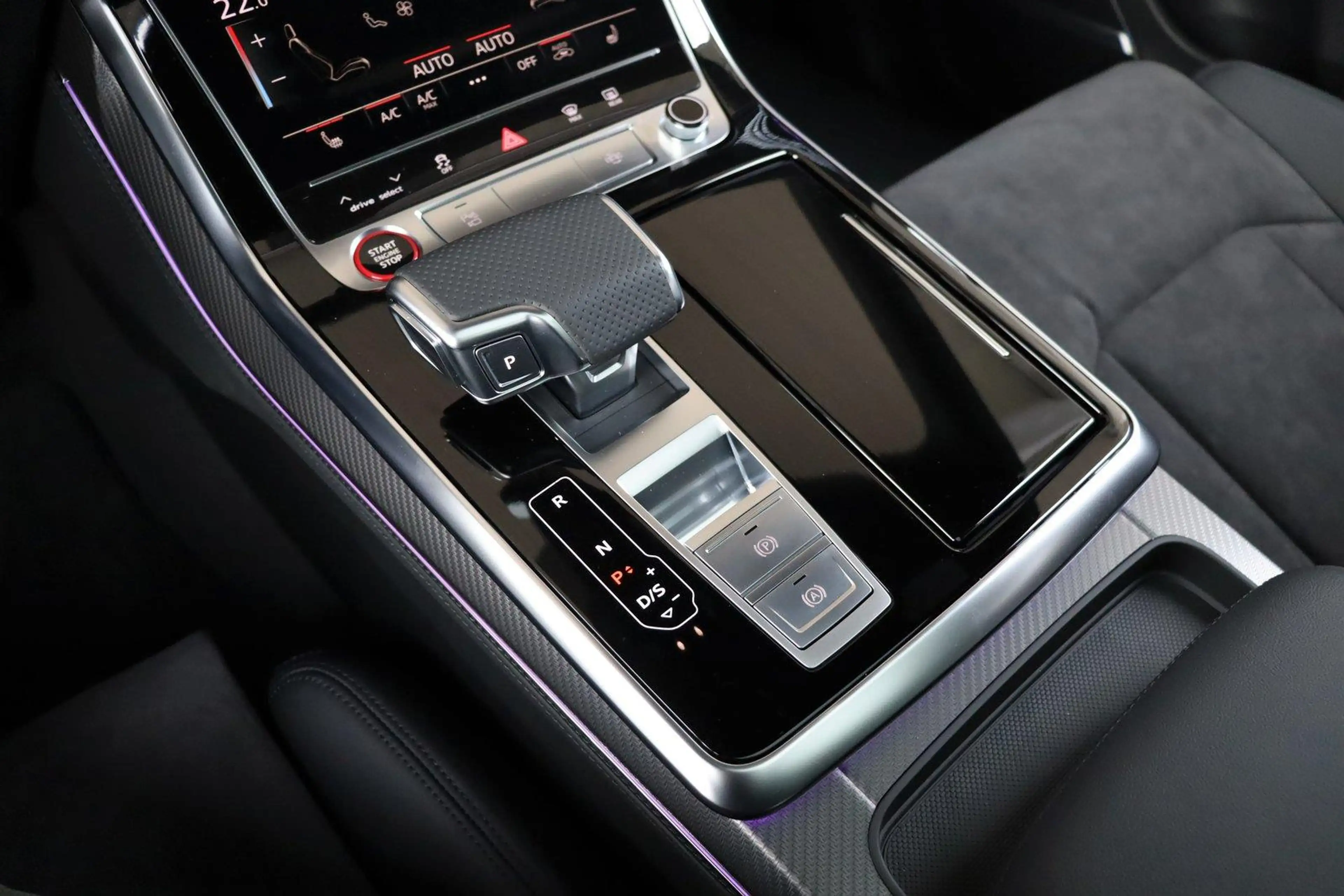 Audi RS Q8 RSQ8 4.0 TFSI quattro Matrix/ACC/Pano/HUD/B&O/23 — photo 15