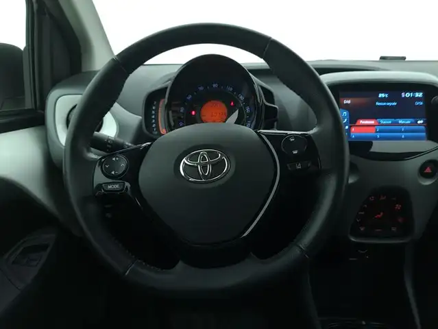 Toyota Aygo view 11