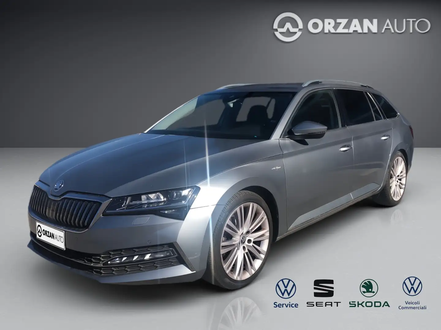 Skoda Superb Superb 2.0 TDI 190 CV SCR DSG Wagon Laurin&Klement Gris - 2