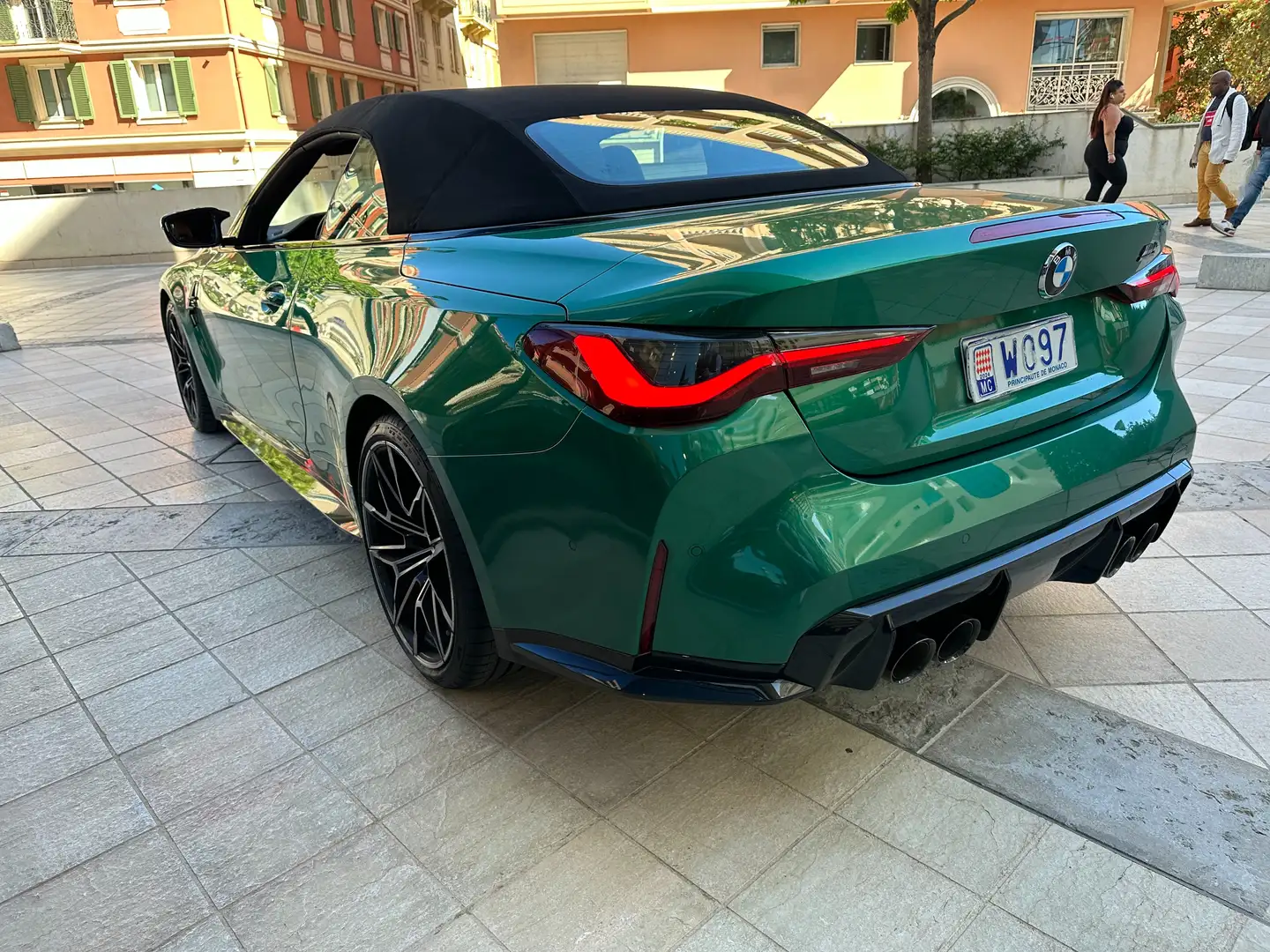 BMW M4 Cabriolet 510 ch Competition XDrive Yeşil - 1