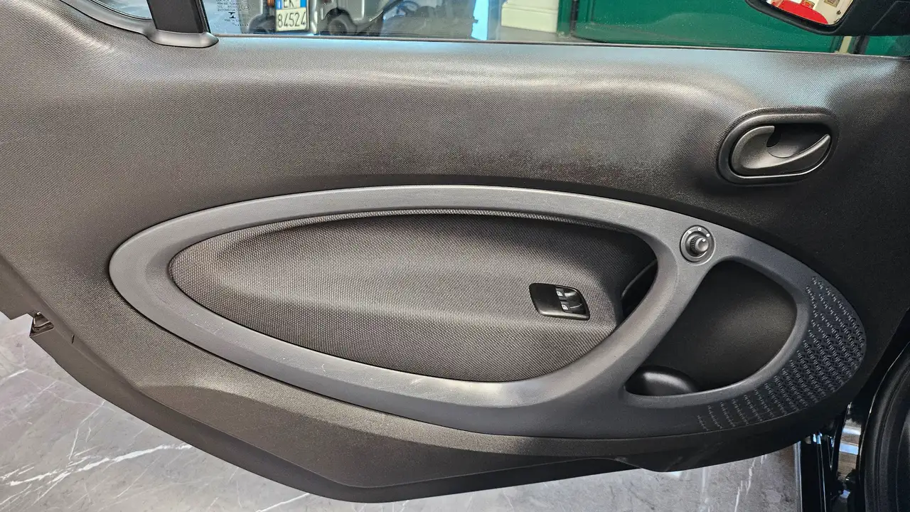 smart forTwo 2021 — фото 12