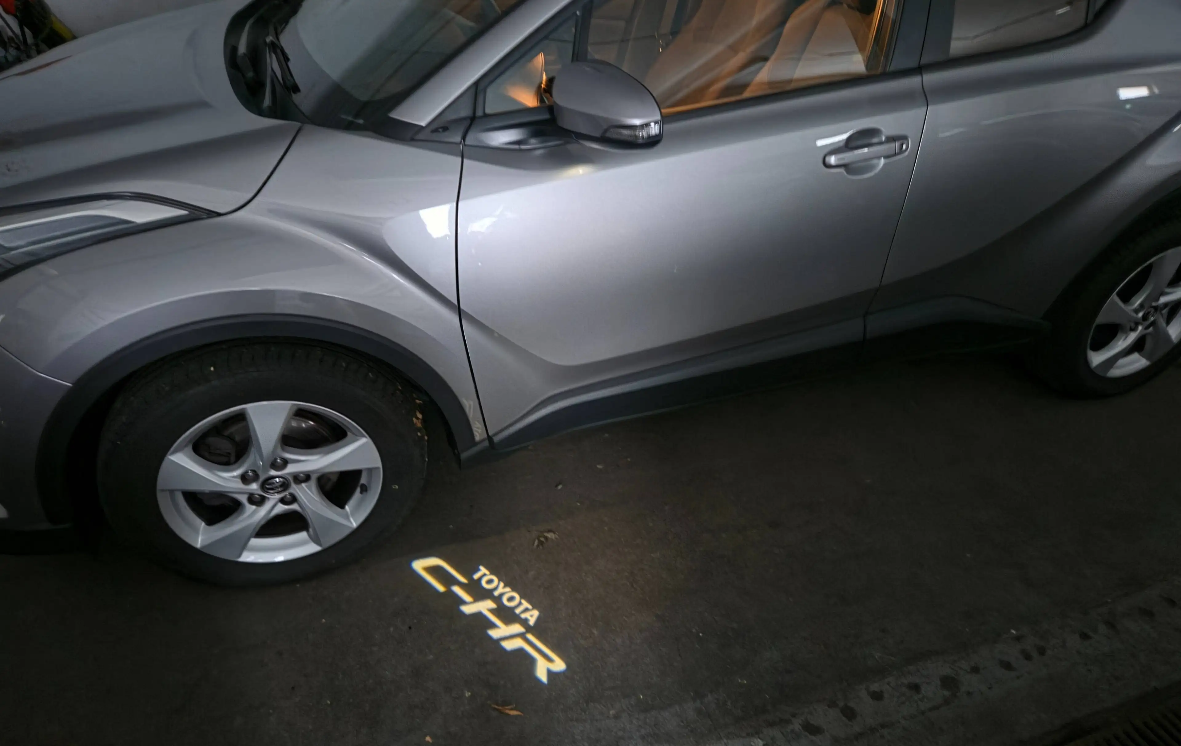 Toyota C-HR C-HR 1.2 Turbo 4WD C-Ult CVT (EU6.2)**Lees de beschrijving** — photo 14