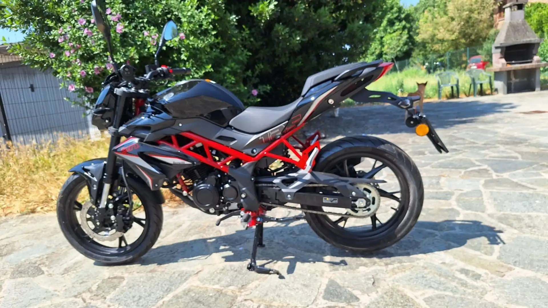 Benelli BN 125 Noir - 1