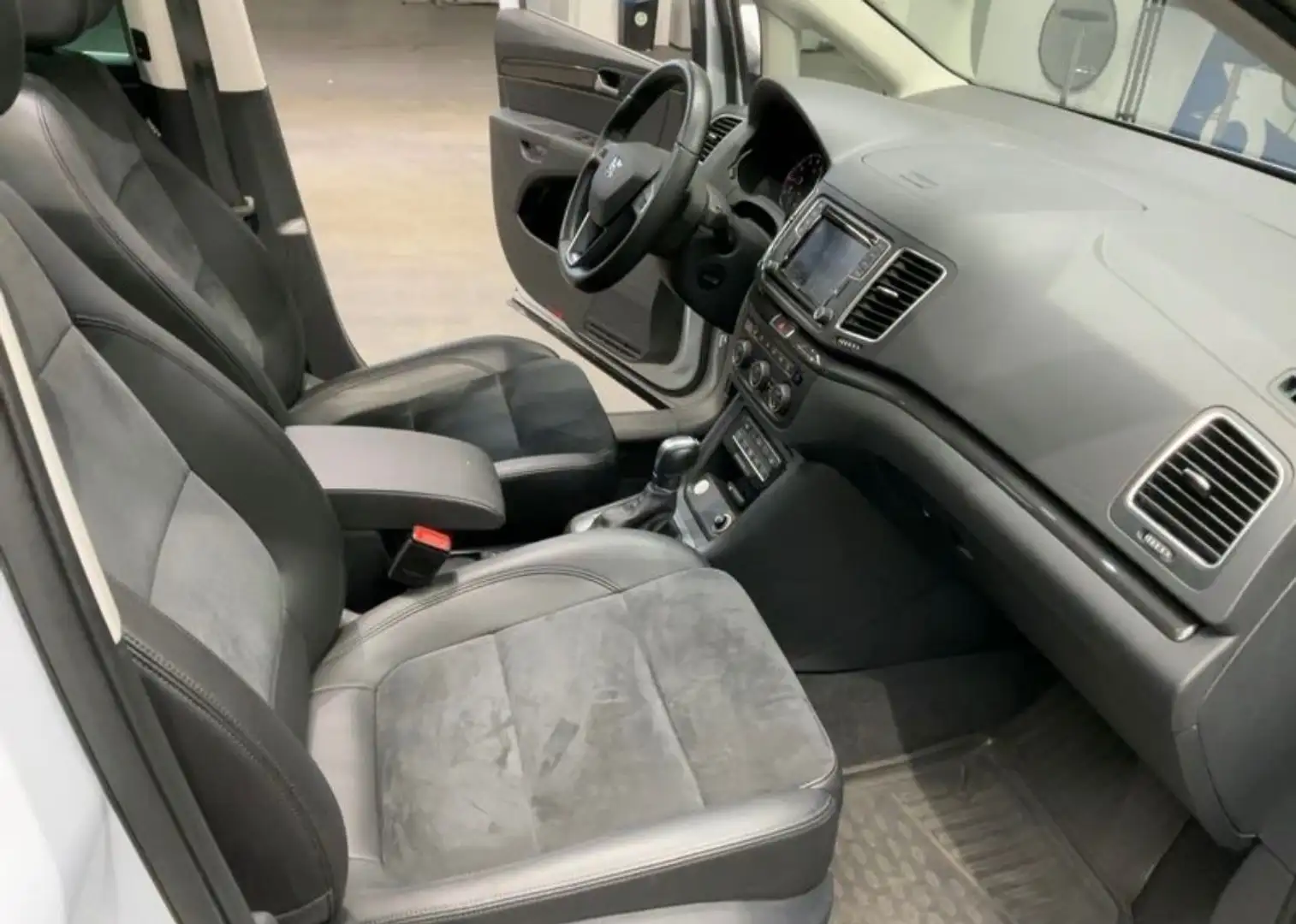 SEAT Alhambra Xcellence 1.4 TSI*DSG*7Sitz*E-Türe* Blanc - 2