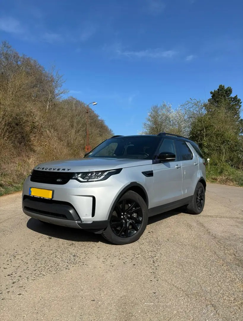Land Rover Discovery 3.0 Sd6 SE - 1
