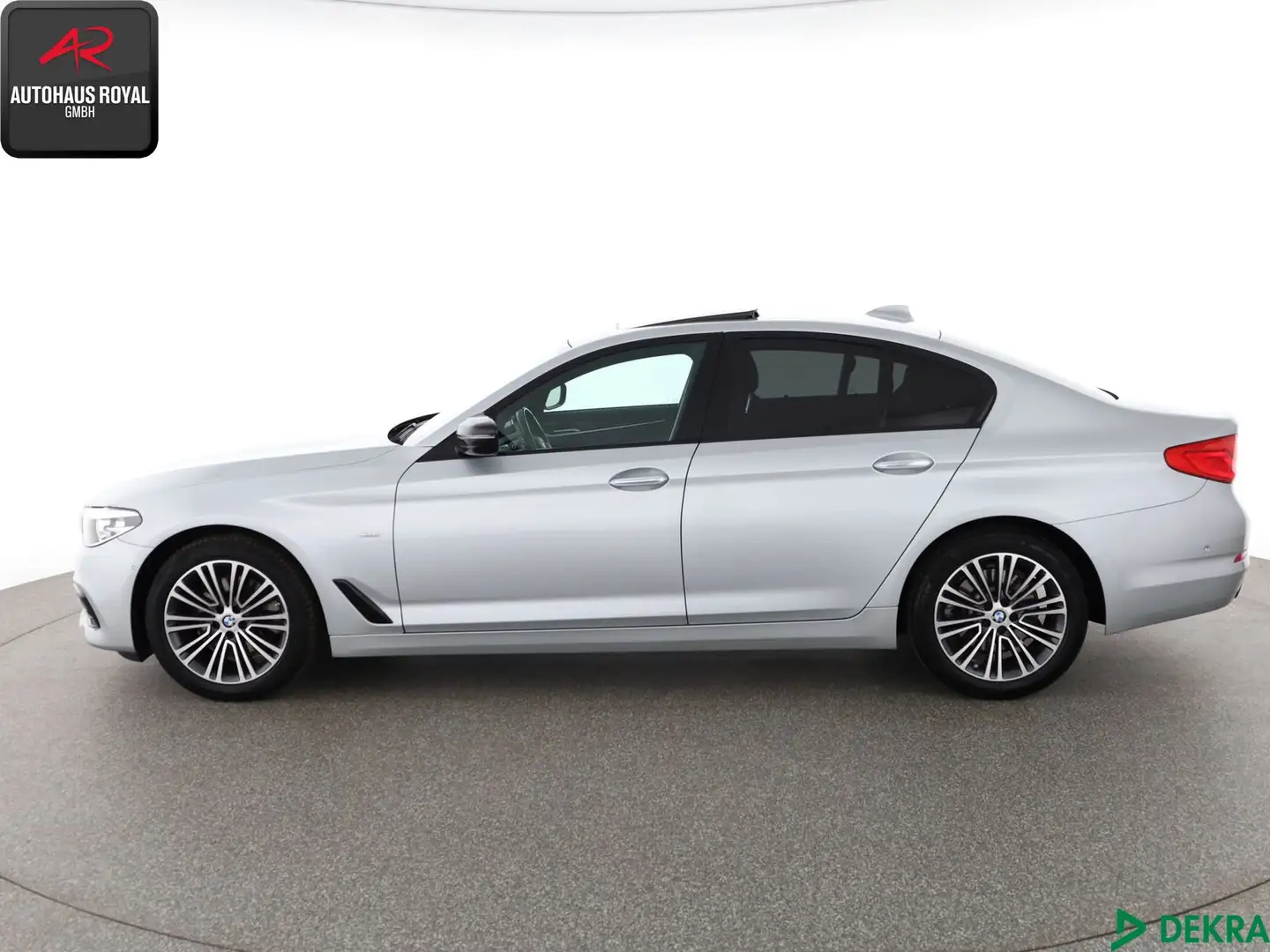 BMW 520 520 d SPORT LINE SHADOW GLASDACH,KEYLESS,KAMERA Argintiu - 2