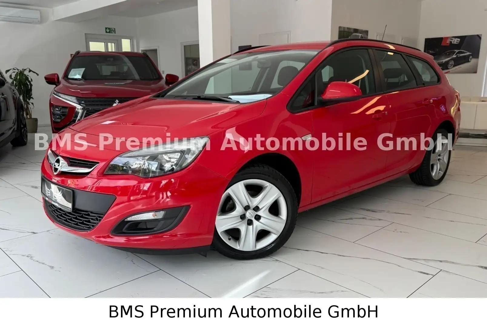 Opel Astra J Sports Tourer Edition Rouge - 1