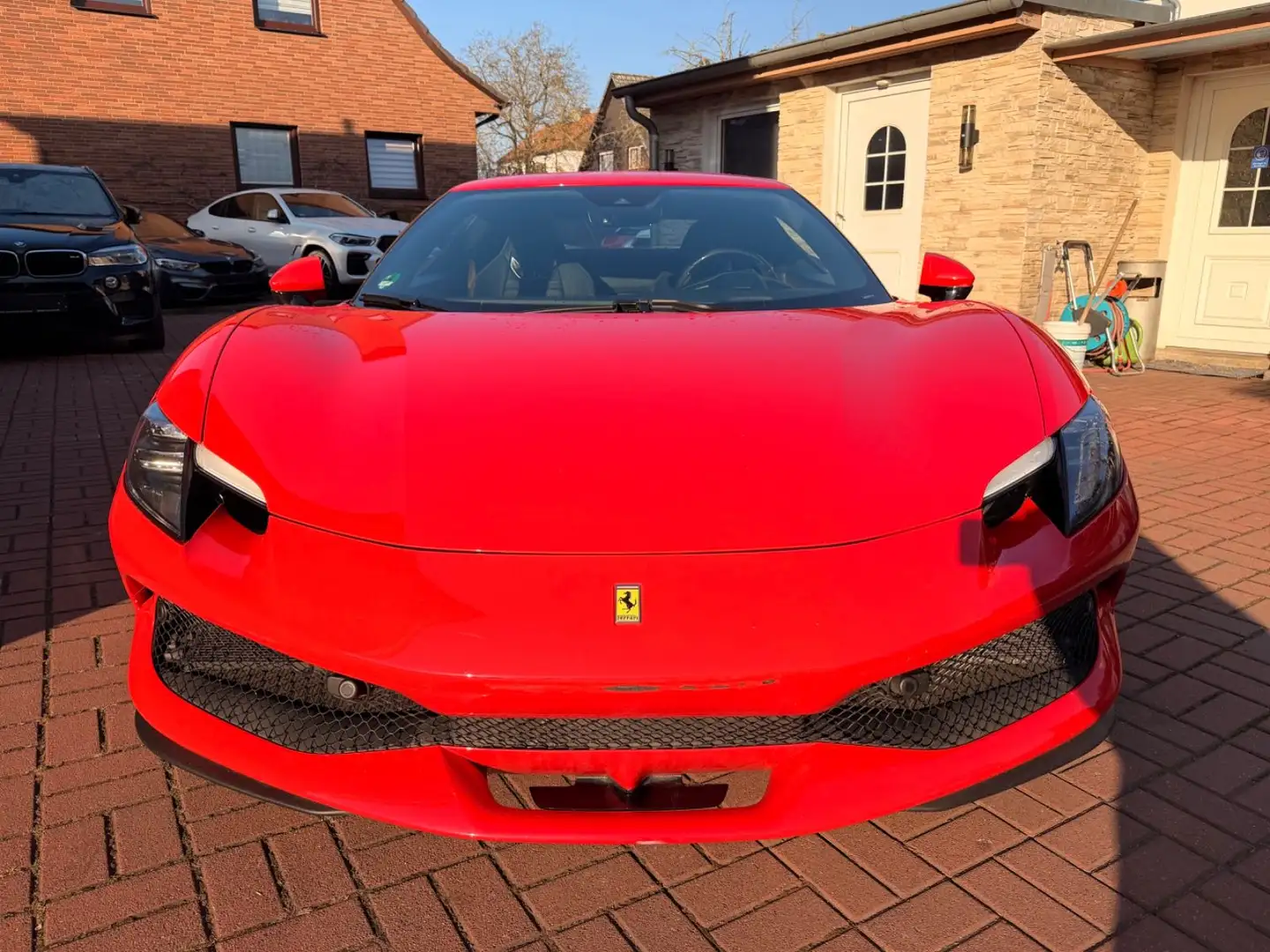 Ferrari 296 GTB LIFT+JBL+LED CARBONLENKRAD+7 JAHRE SERVI Rot - 2