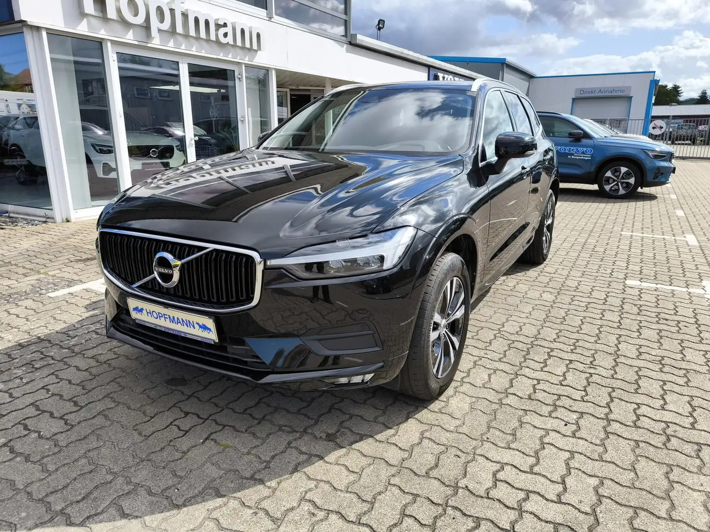 Volvo XC60 B4 Diesel Momentum Pro AHK BLIS Scheibenhzg Noir - 1