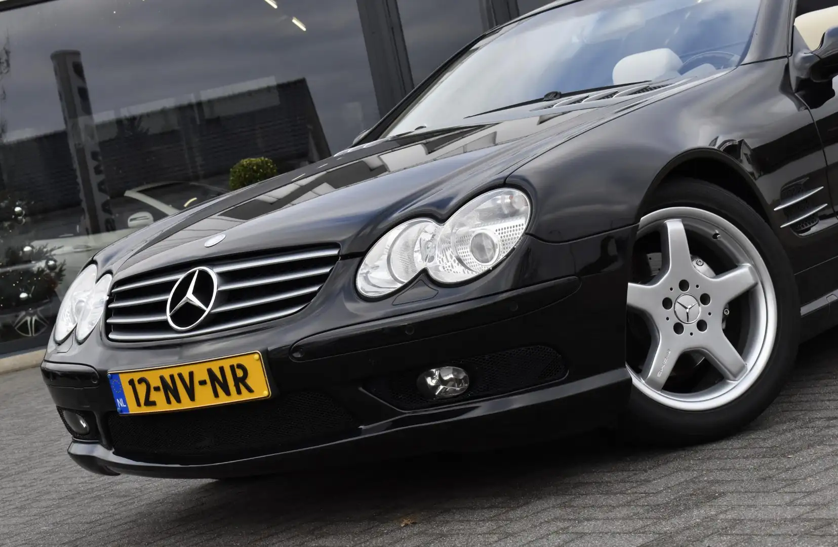 Mercedes-Benz SL 350 AMG Schwarz - 2