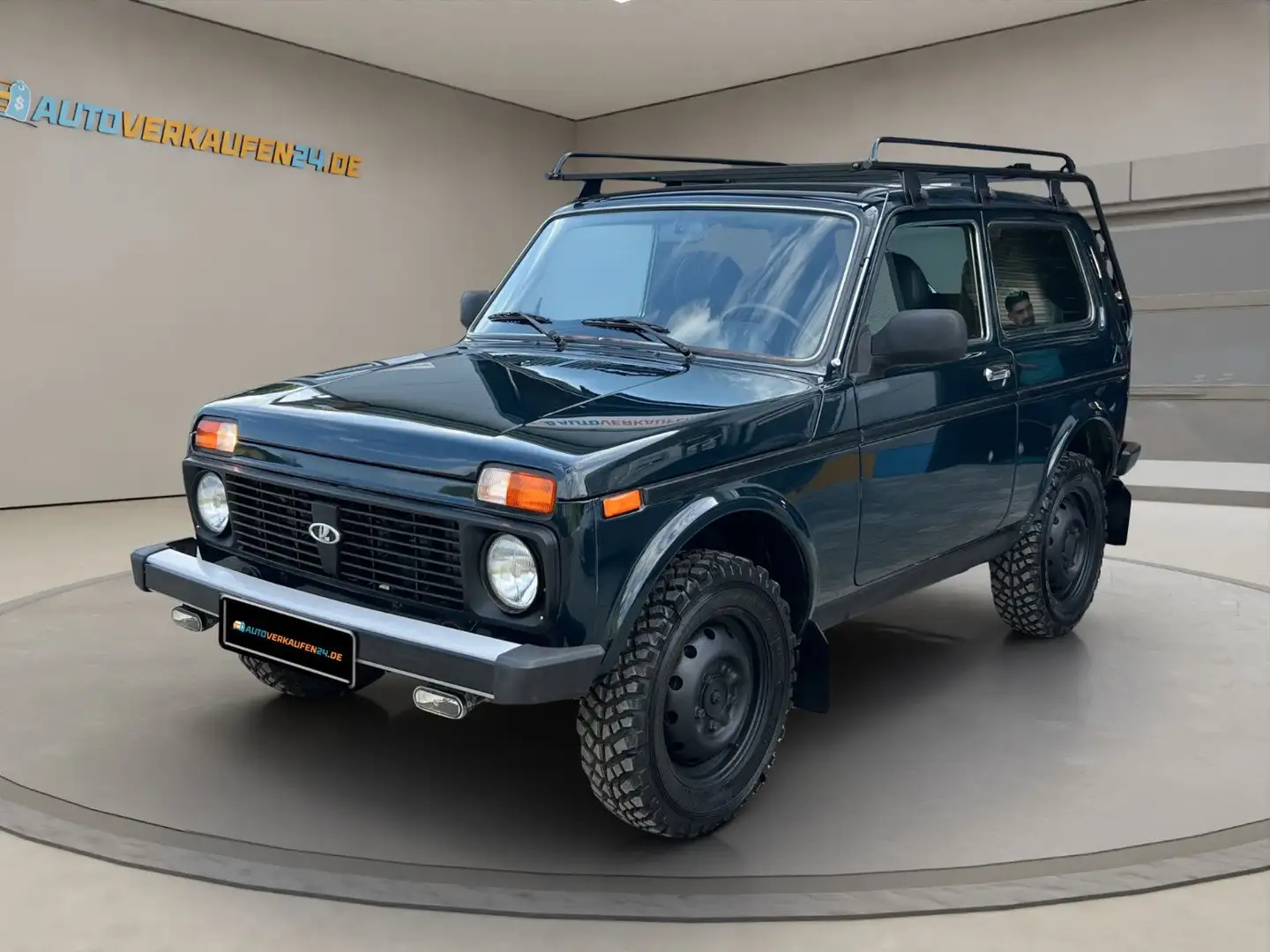 Lada Niva 4x4 AHK DACHTRÄGER SERVO ALL-TERRAIN TOP! Vert - 1