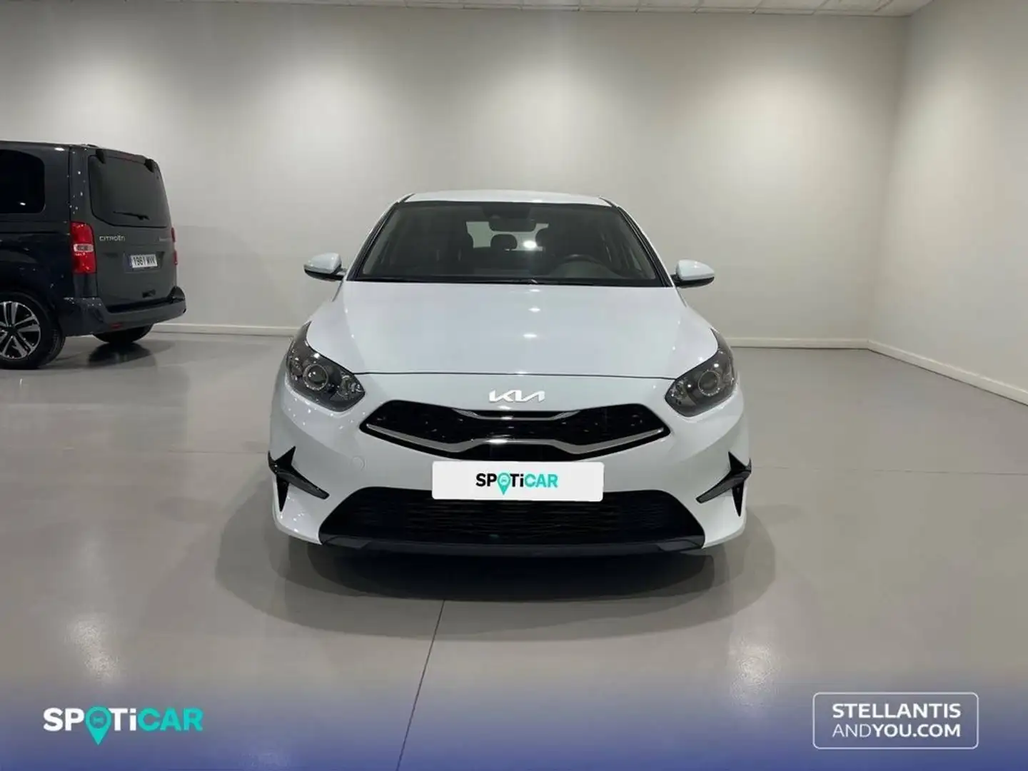 Kia Ceed / cee'd 1.6 MHEV iMT 100kW (136CV) Drive Blanco - 2