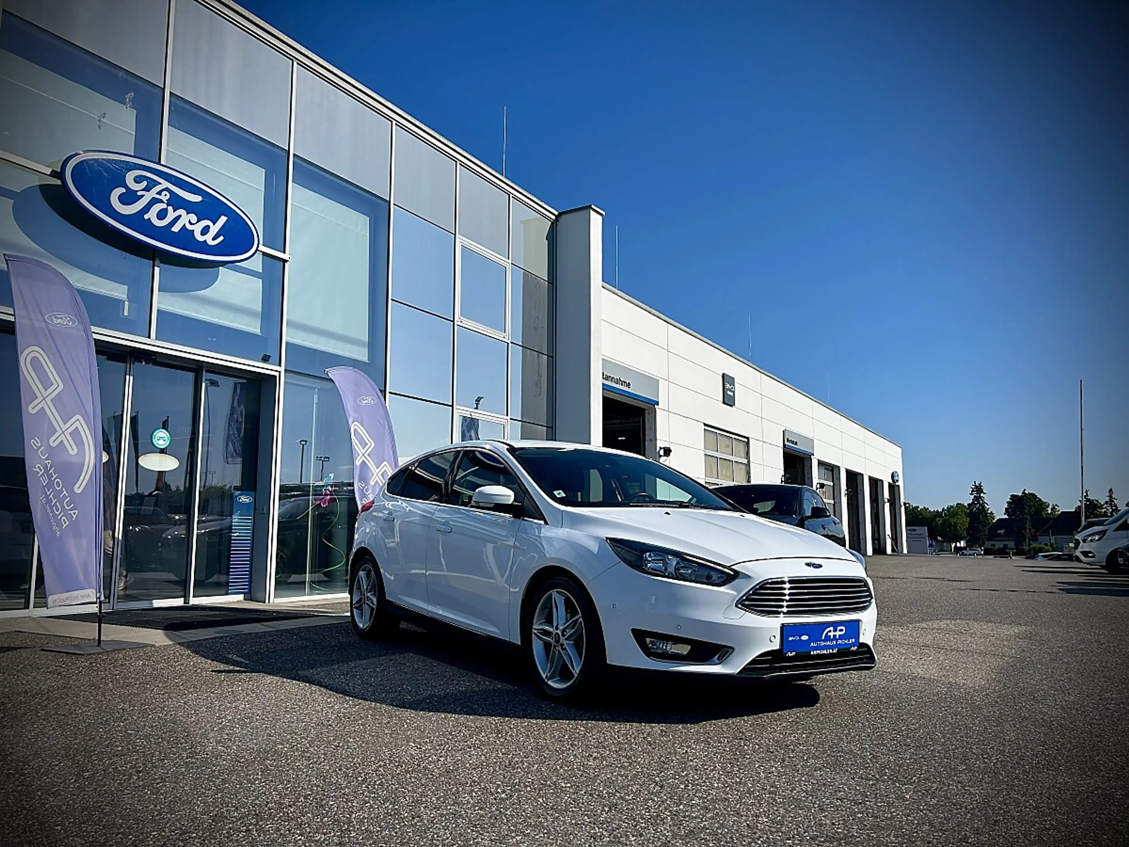 Ford Focus 1,0 EcoBoost Titanium / TEMPOMAT / SITZHEIZUNG ... — photo 5