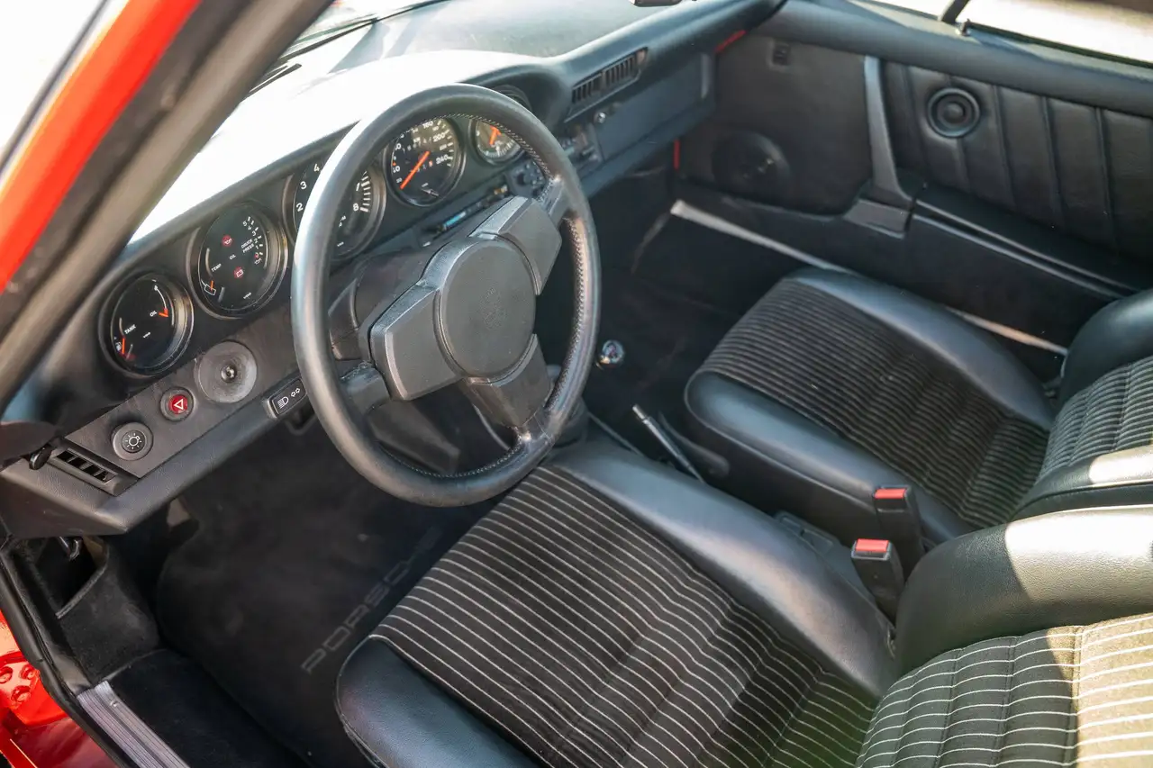 Porsche 911 SC - Restaurée - Full Matching Numbers, foto 12
