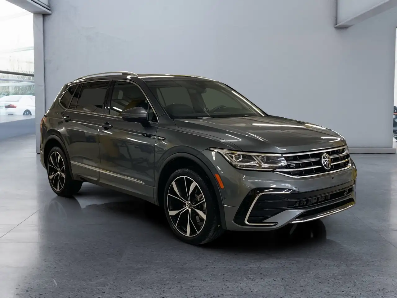 Volkswagen Tiguan снимка Volkswagen Tiguan