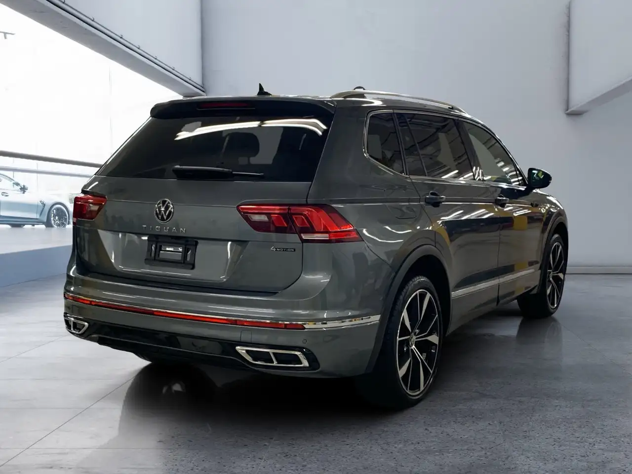 Volkswagen Tiguan снимка Volkswagen Tiguan
