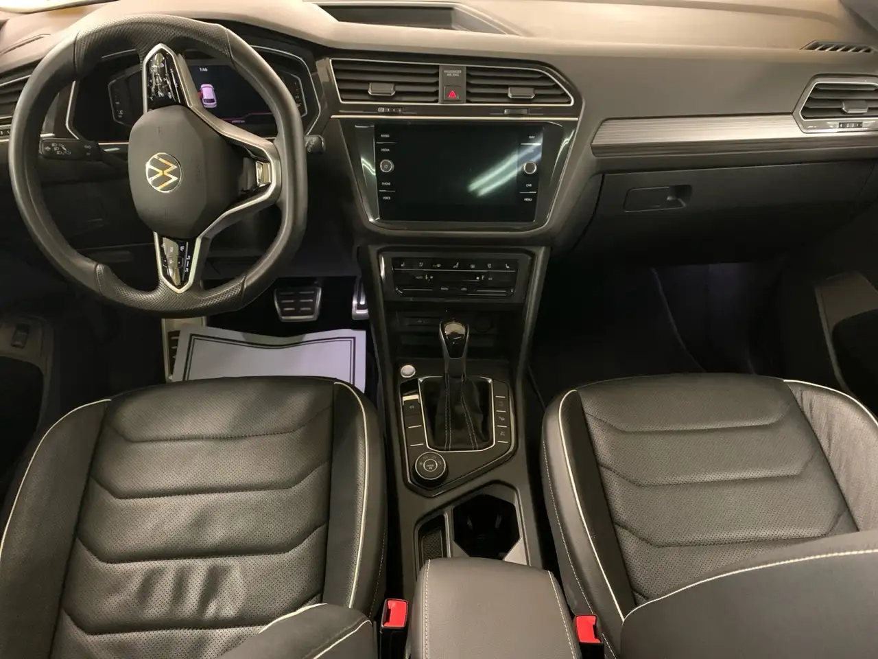 Volkswagen Tiguan снимка Volkswagen Tiguan