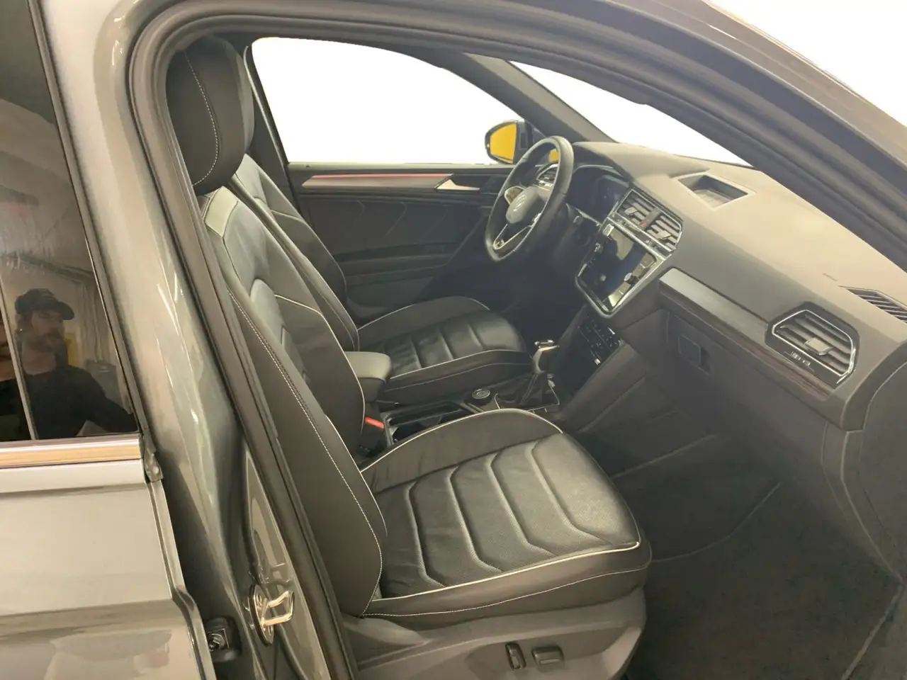 Volkswagen Tiguan снимка Volkswagen Tiguan