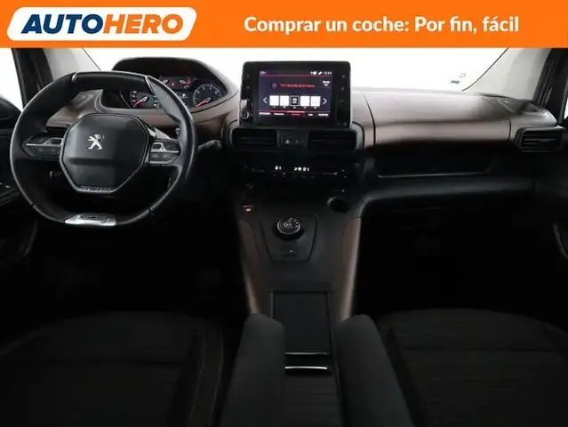 Peugeot Rifter view 13