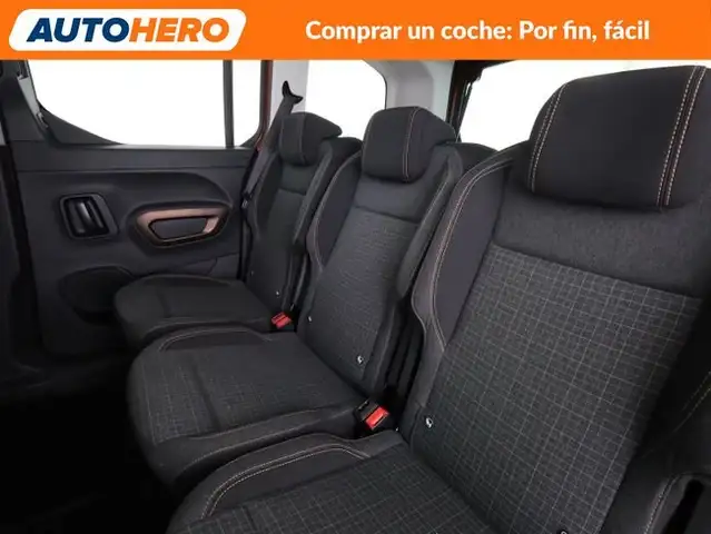 Peugeot Rifter view 15
