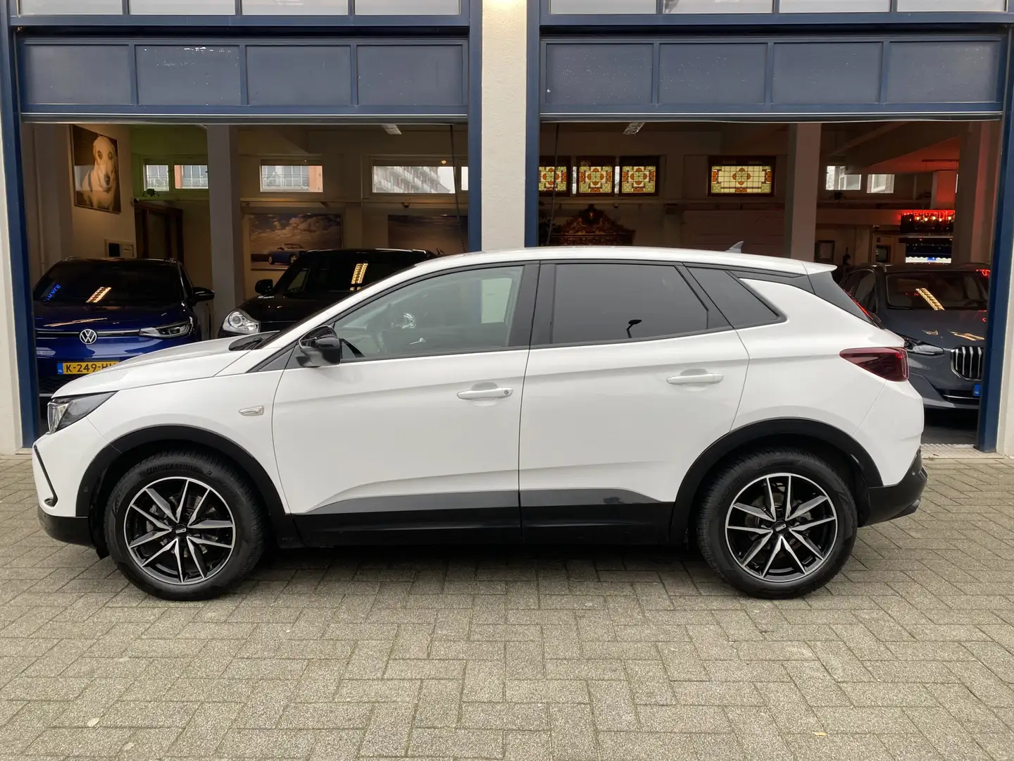Opel Grandland 1.2 Turbo Level 4 1 EIGENAAR/NL AUTO/CARPLAY Wit - 2