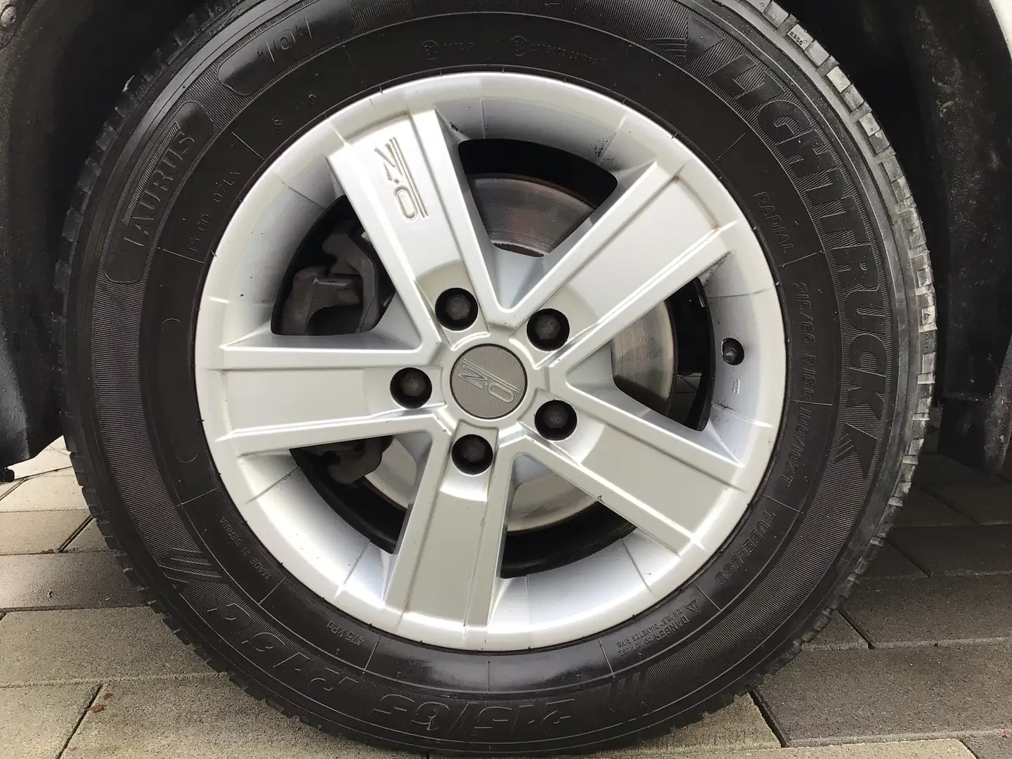 Renault Trafic 2.0 dCi 115 Passenger L1H1 Expression White - 2