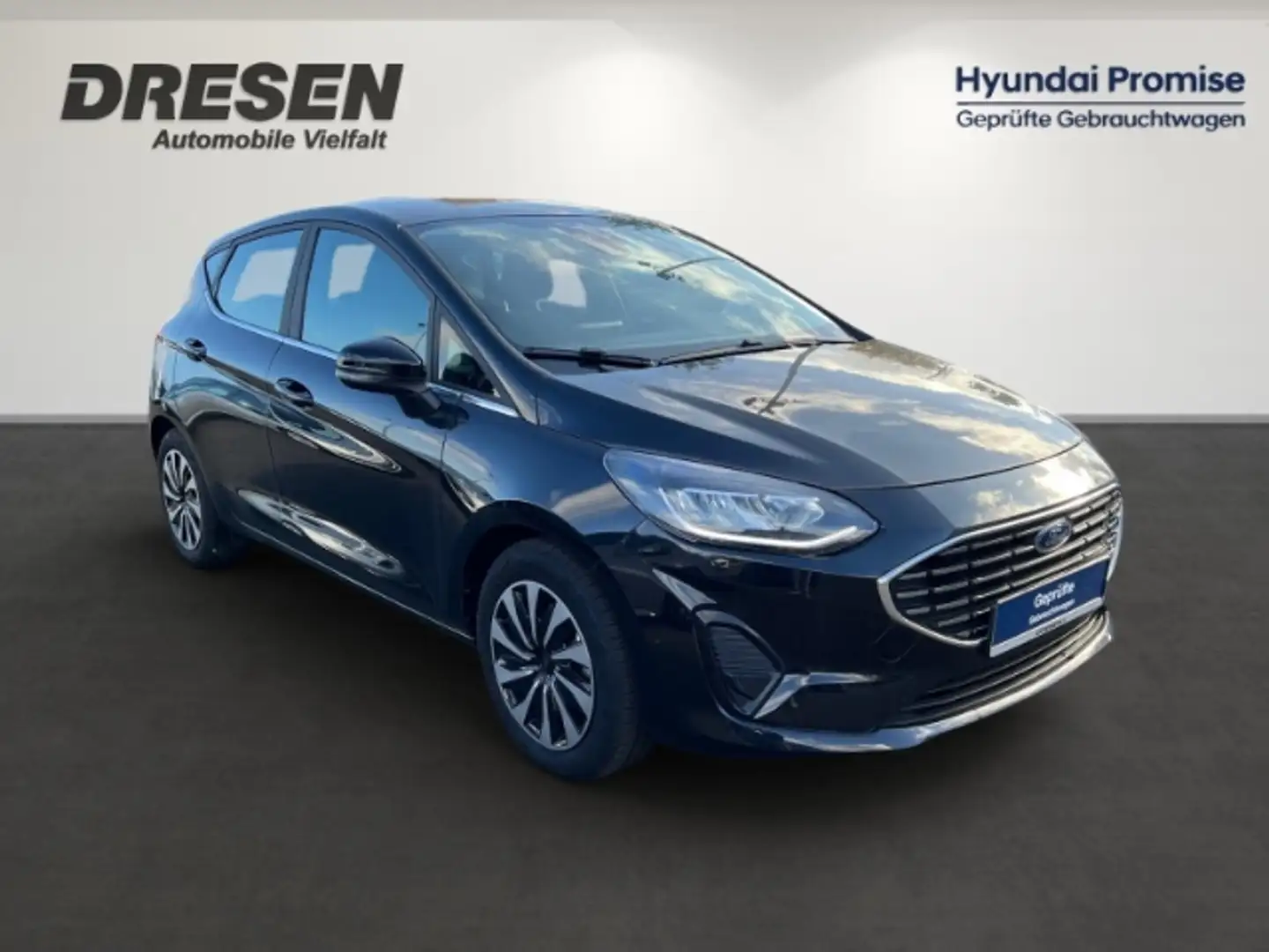 Ford Fiesta Titanium 1.0 MHEV LED+Keyless+Tempomat Fekete - 2
