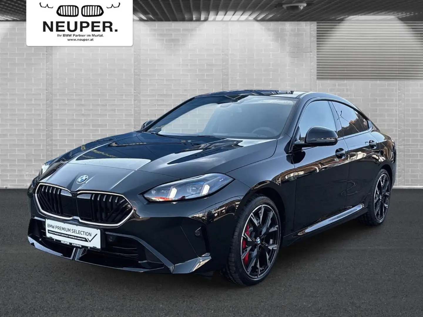 BMW 220 i Gran Coupe Schwarz - 1