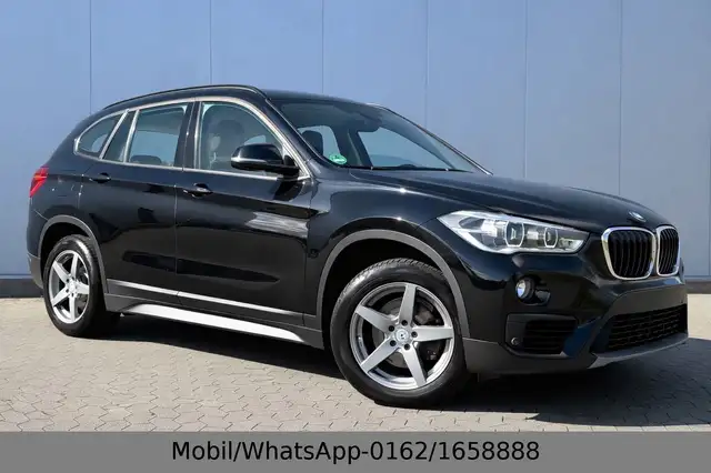 BMW X1 sDrive 18 d Service 1Hand