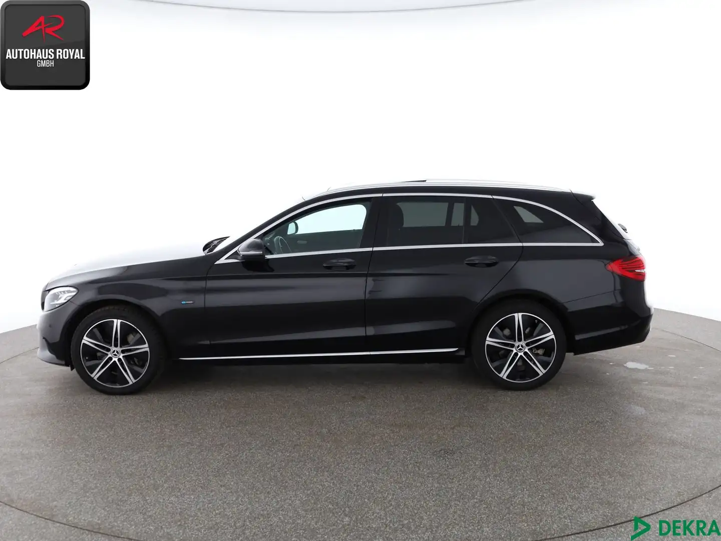 Mercedes-Benz C 300 C 300 e T AVANTGARDE PANORAMA,DISTRO,KAMERA,SH Schwarz - 2
