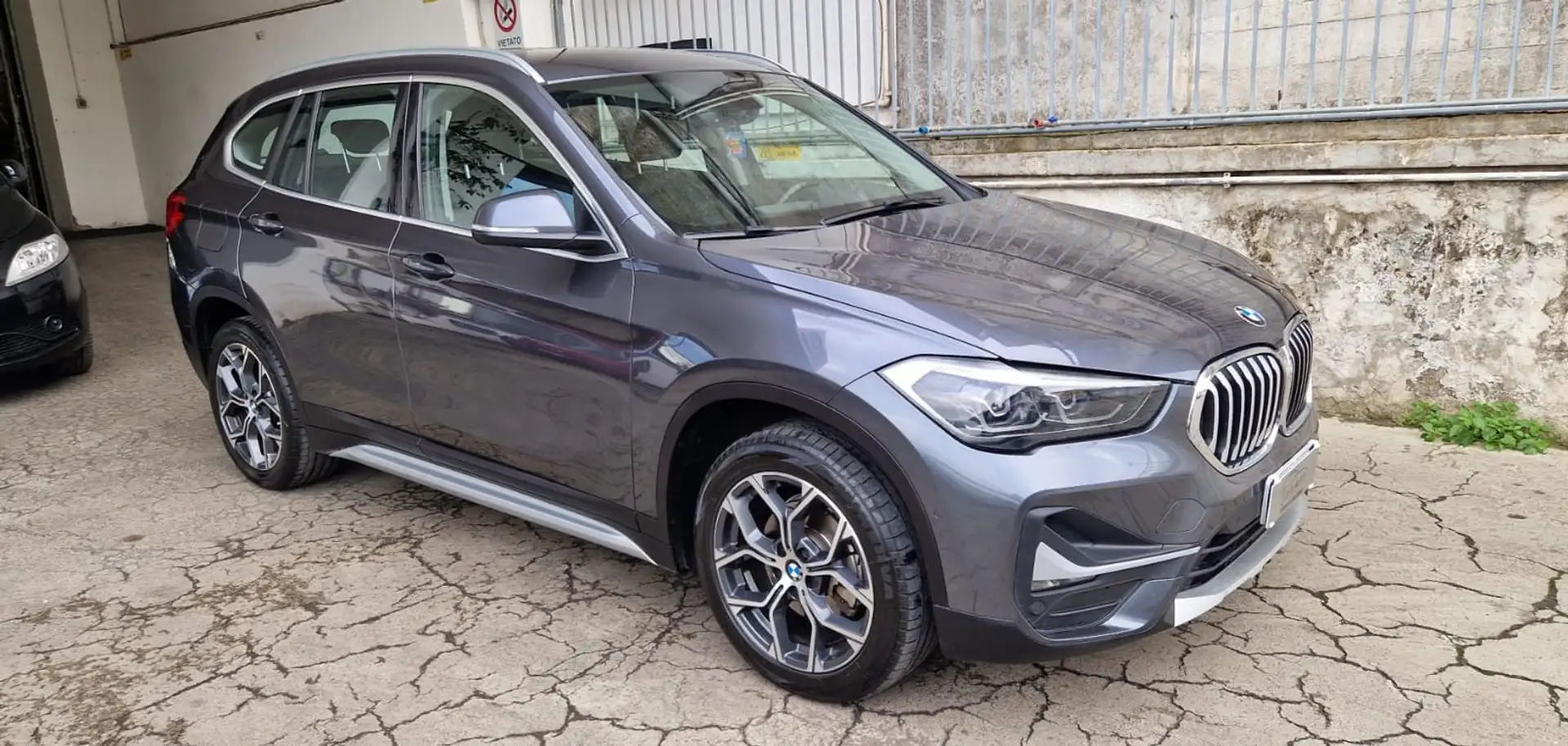 BMW X1 X1 F48 2019 sdrive18d xLine Plus auto Grigio - 2